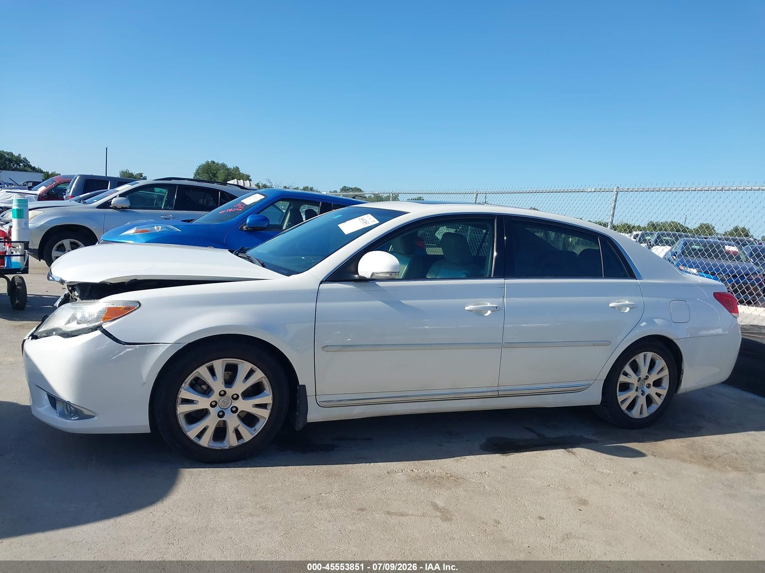 2011 Toyota Avalon   White vin: 4T1BK3DB3BU434324