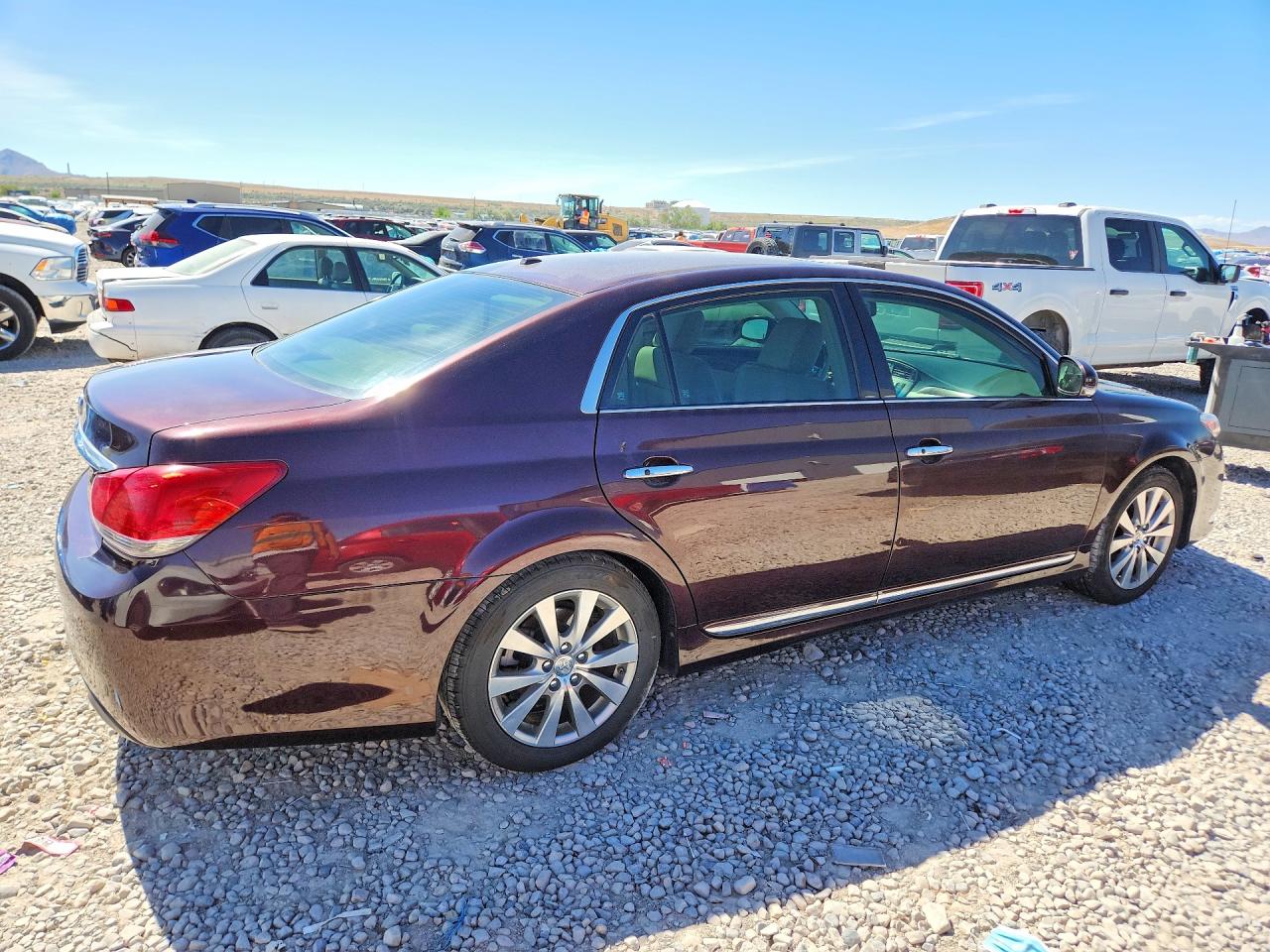 2011 Toyota Avalon Limited Maroon vin: 4T1BK3DB3BU435750