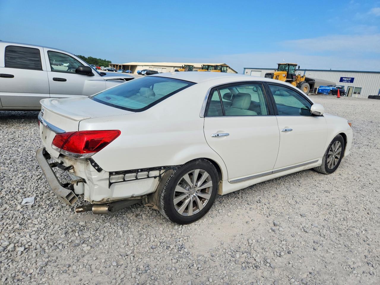 2011 Toyota Avalon Limited White vin: 4T1BK3DB3BU435845