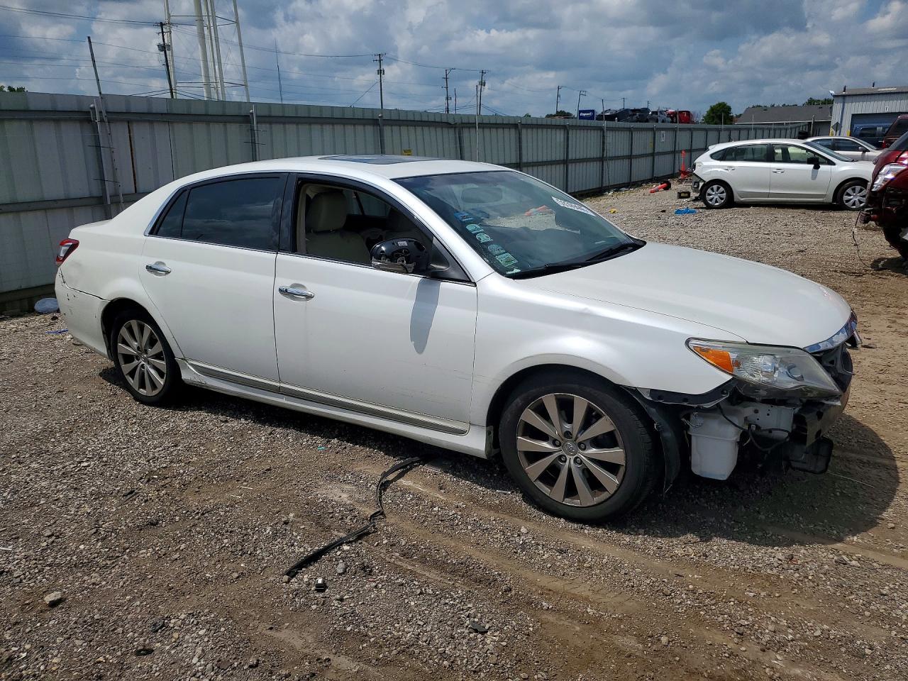 2011 Toyota Avalon Limited White vin: 4T1BK3DB3BU438180