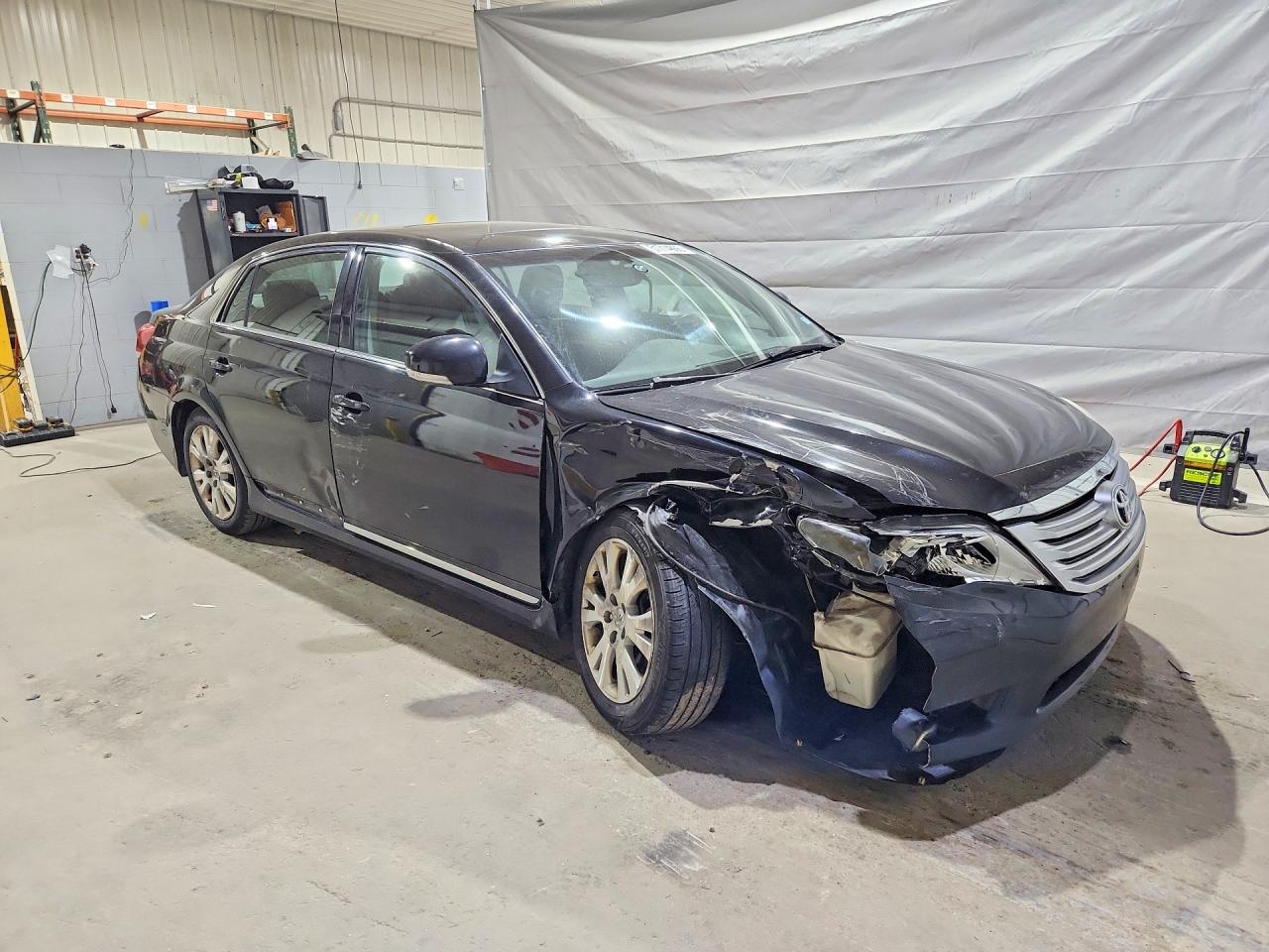 2012 Toyota Avalon Base Black vin: 4T1BK3DB3CU458768