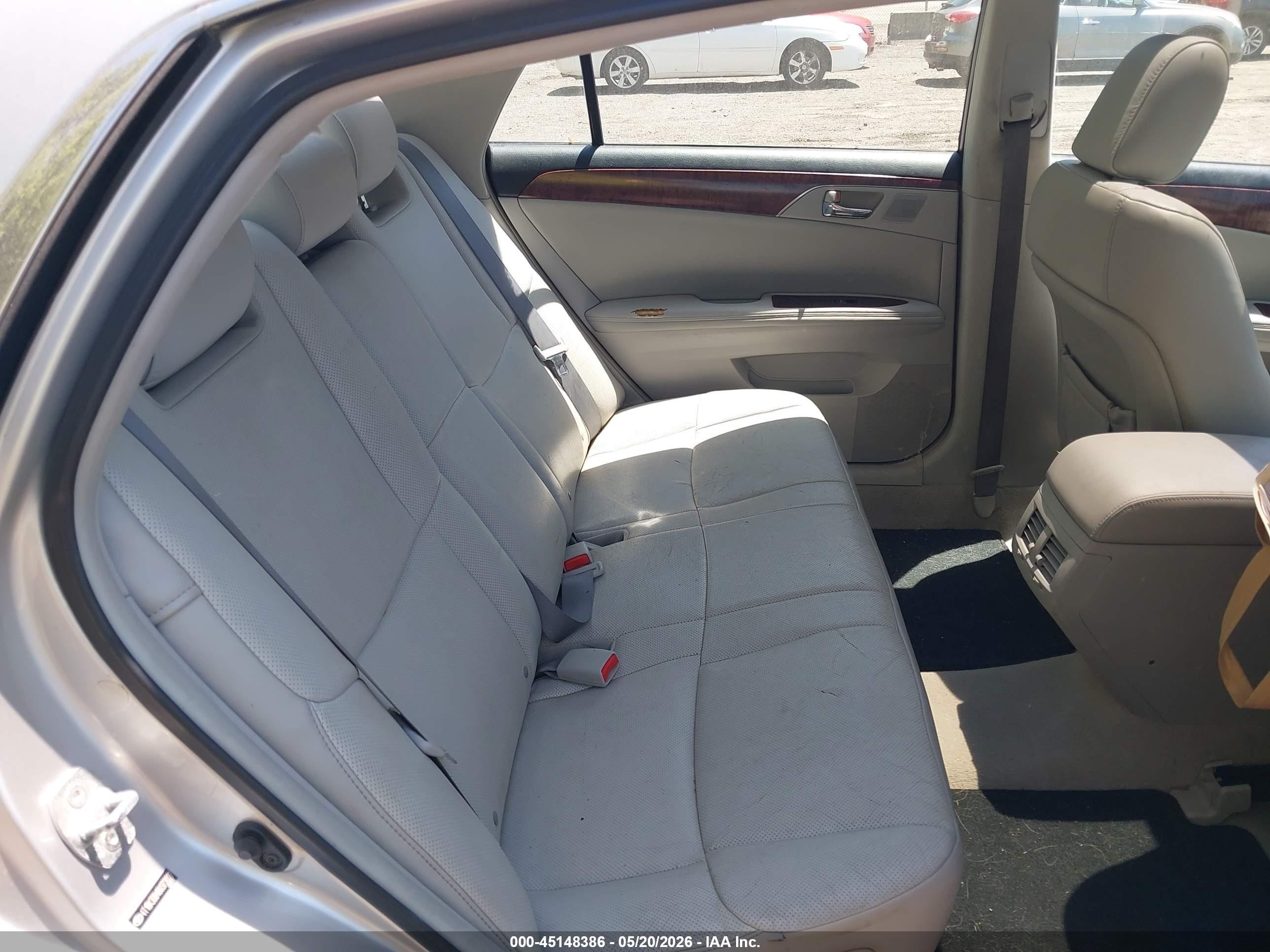2011 Toyota Avalon Limited Silver vin: 4T1BK3DB4BU372027