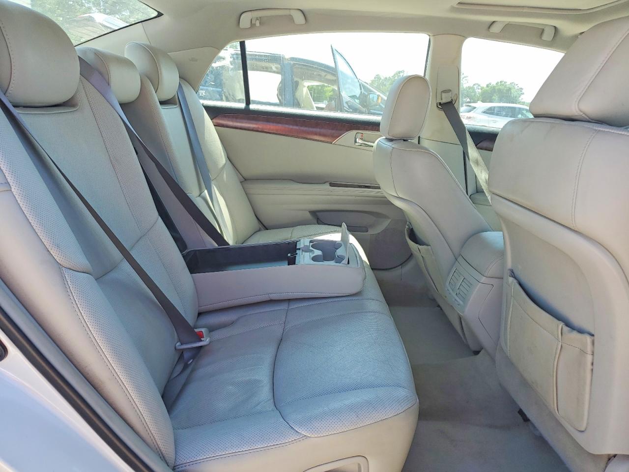 2011 Toyota Avalon Limited Белый vin: 4T1BK3DB4BU375509