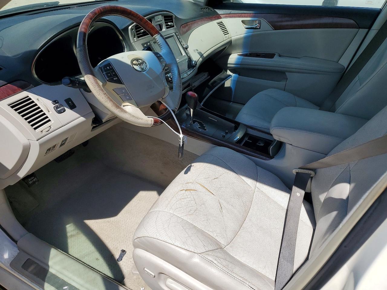 2011 Toyota Avalon Limited Белый vin: 4T1BK3DB4BU375509