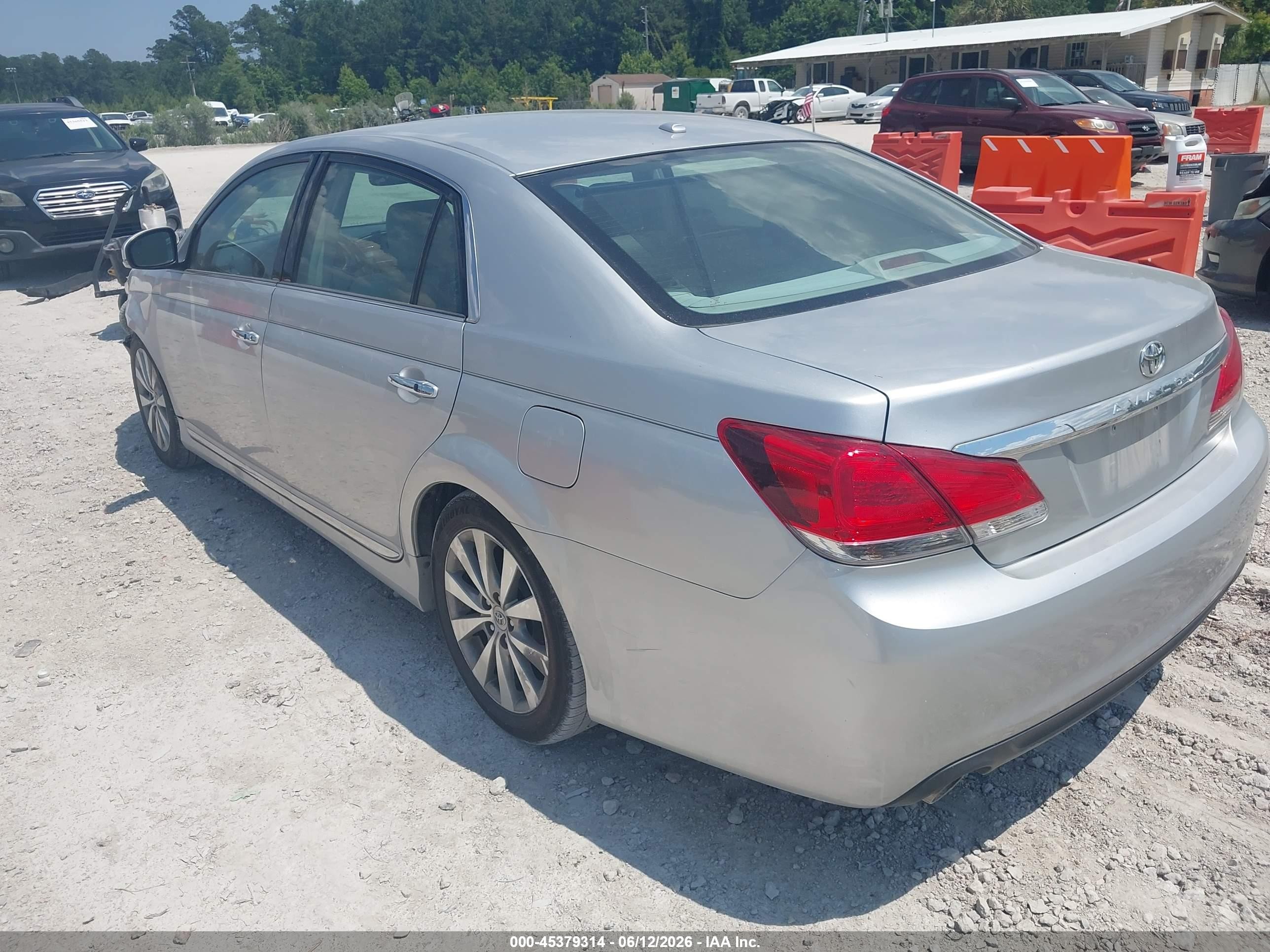 2011 Toyota Avalon Limited Silver vin: 4T1BK3DB4BU395923