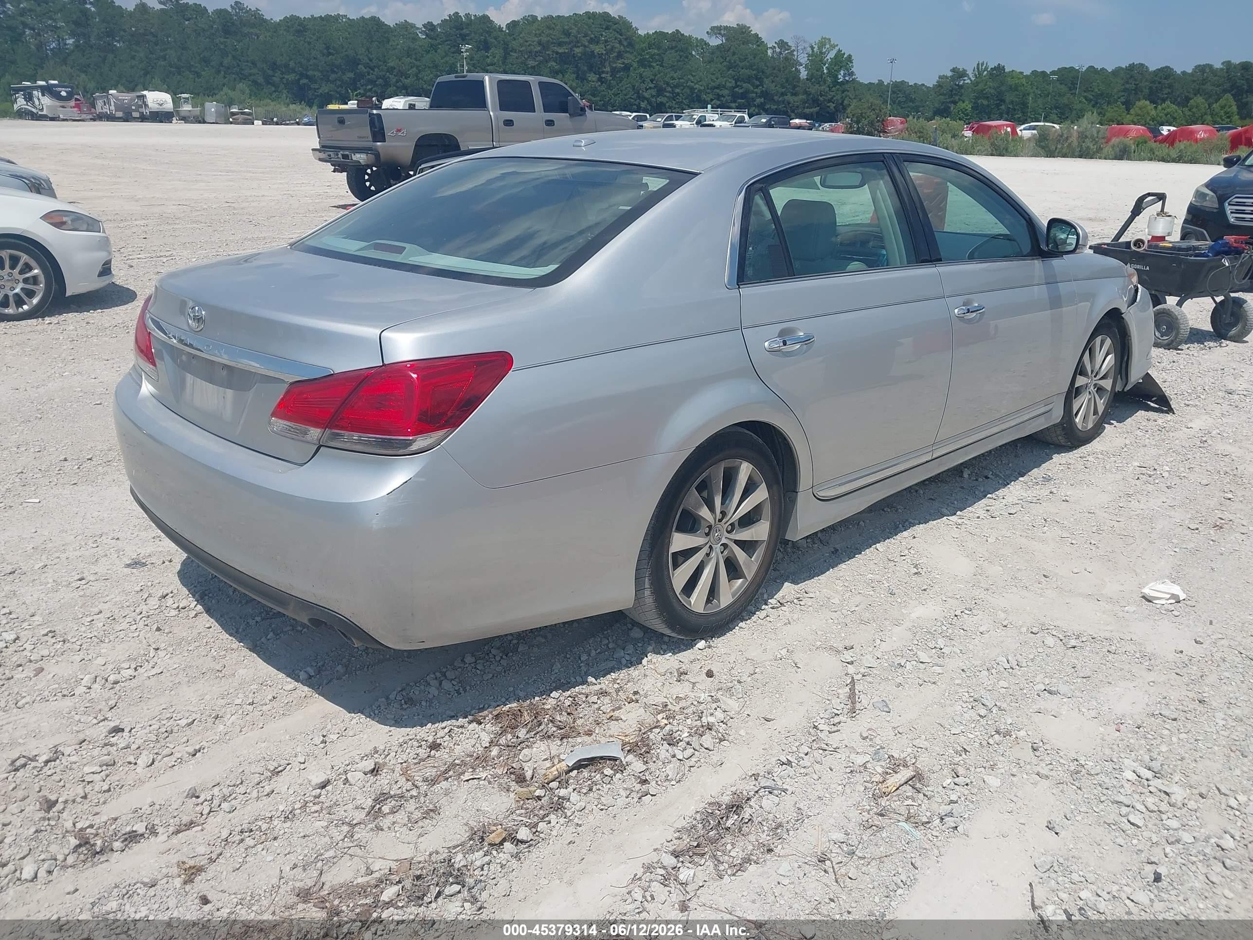 2011 Toyota Avalon Limited Silver vin: 4T1BK3DB4BU395923