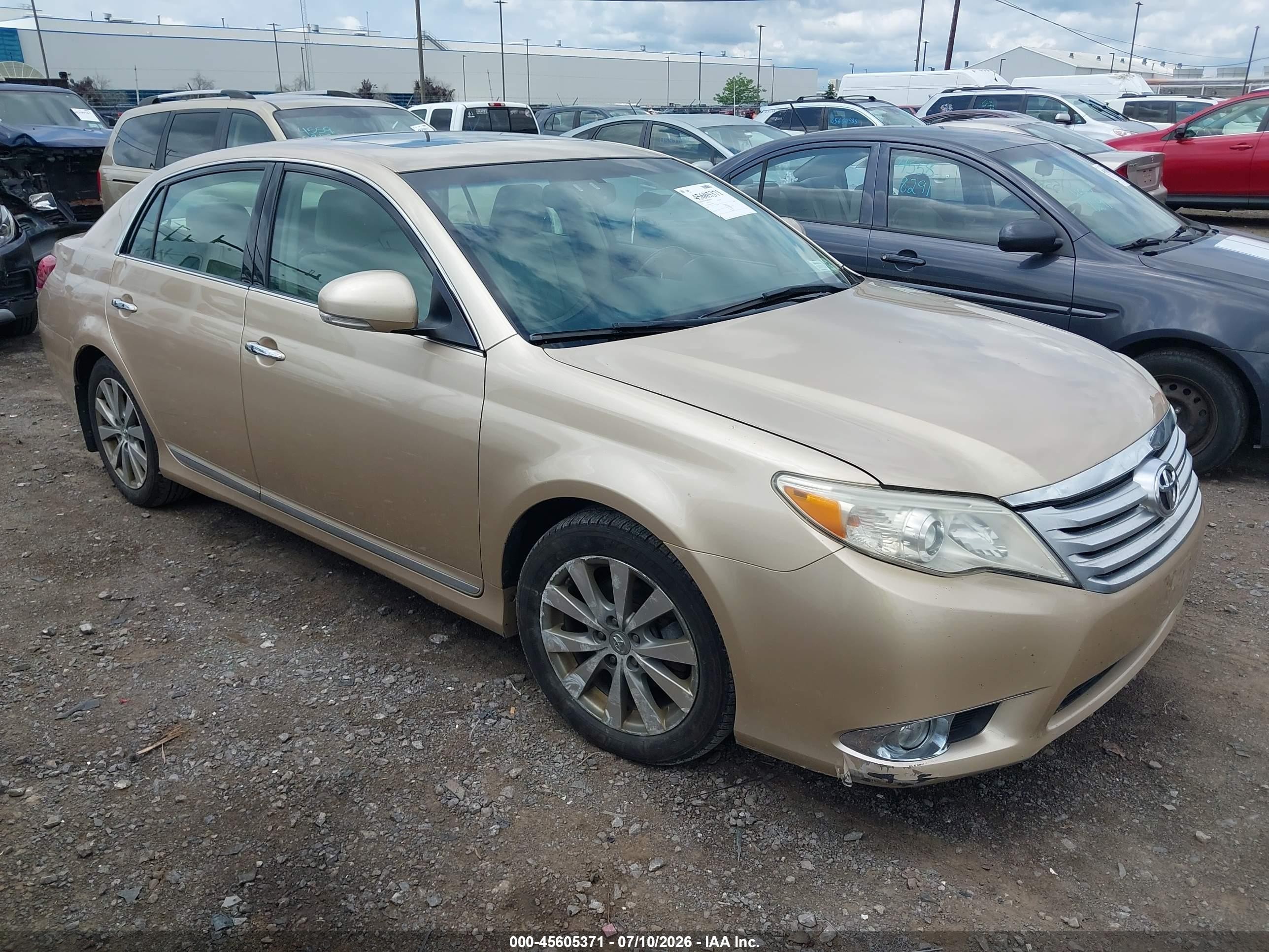2011 Toyota Avalon Limited Gold vin: 4T1BK3DB4BU398918
