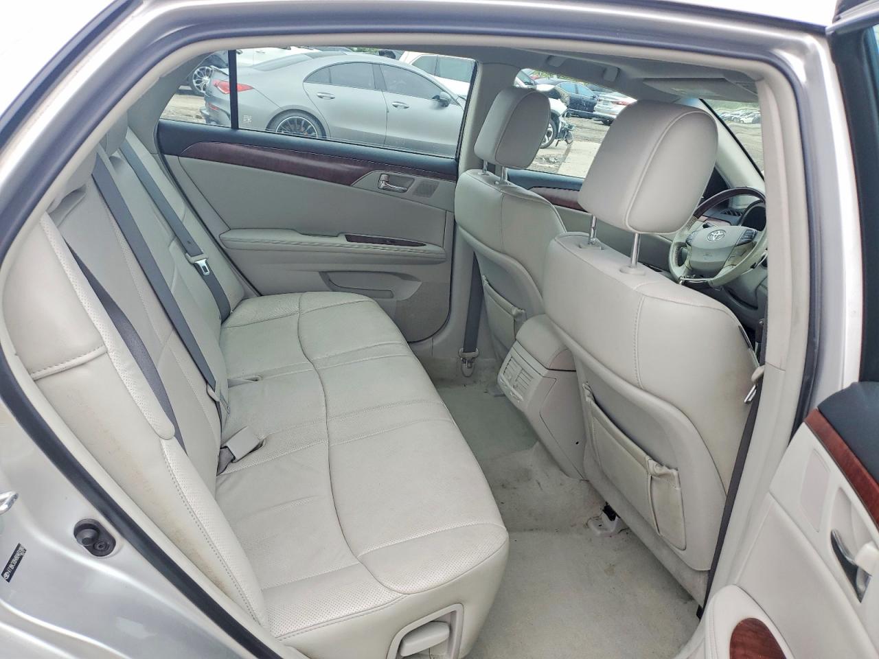 2011 Toyota Avalon Limited Silver vin: 4T1BK3DB4BU403180