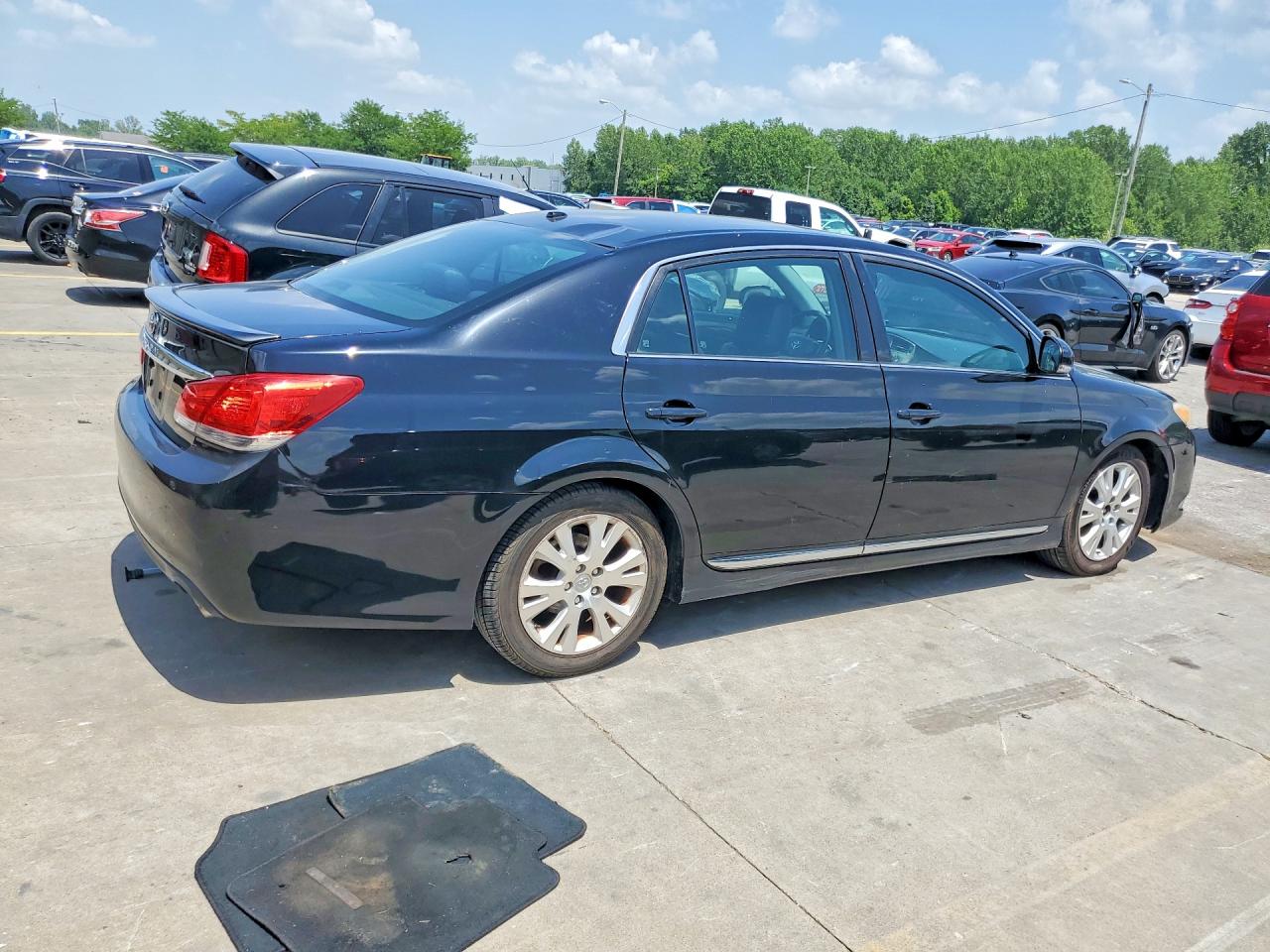 2011 Toyota Avalon Base Black vin: 4T1BK3DB4BU420836