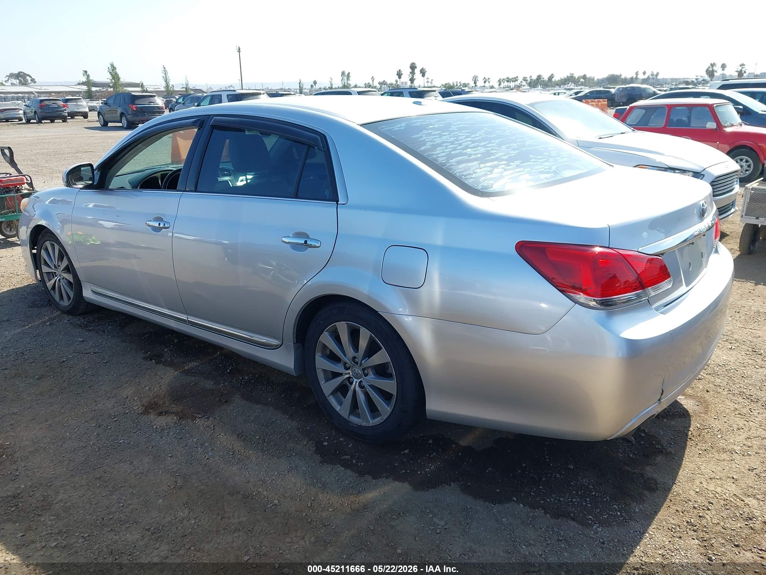 2011 Toyota Avalon Limited Silver vin: 4T1BK3DB4BU426412