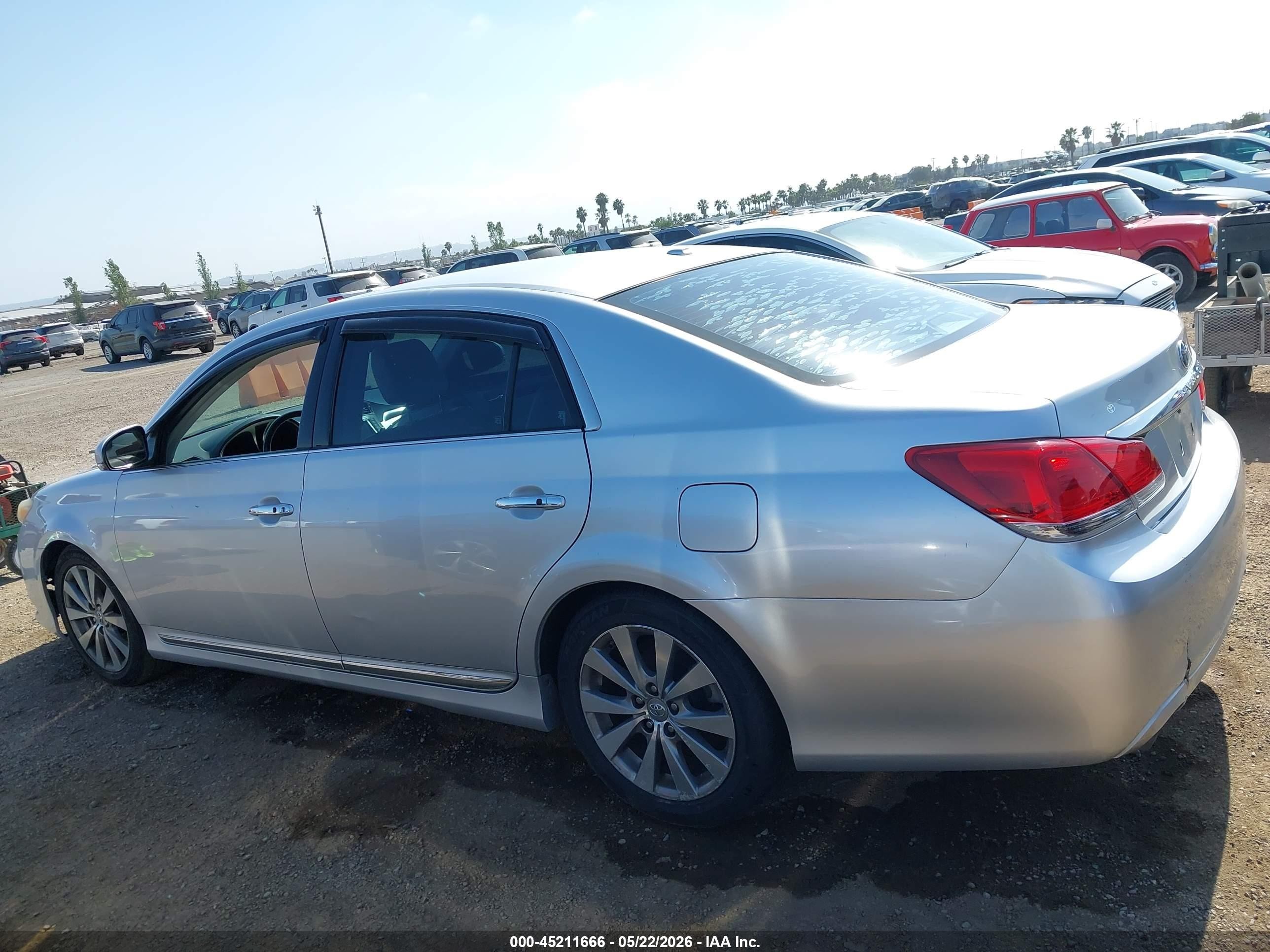 2011 Toyota Avalon Limited Silver vin: 4T1BK3DB4BU426412