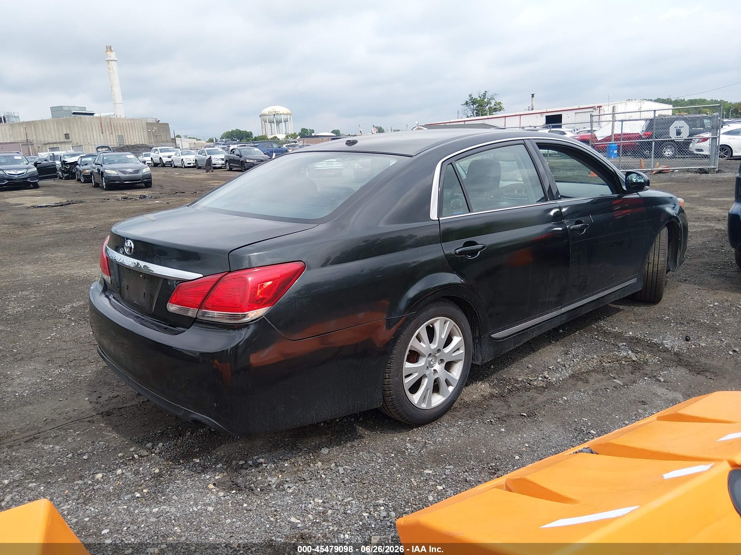 2012 Toyota Avalon   Black vin: 4T1BK3DB4CU450632