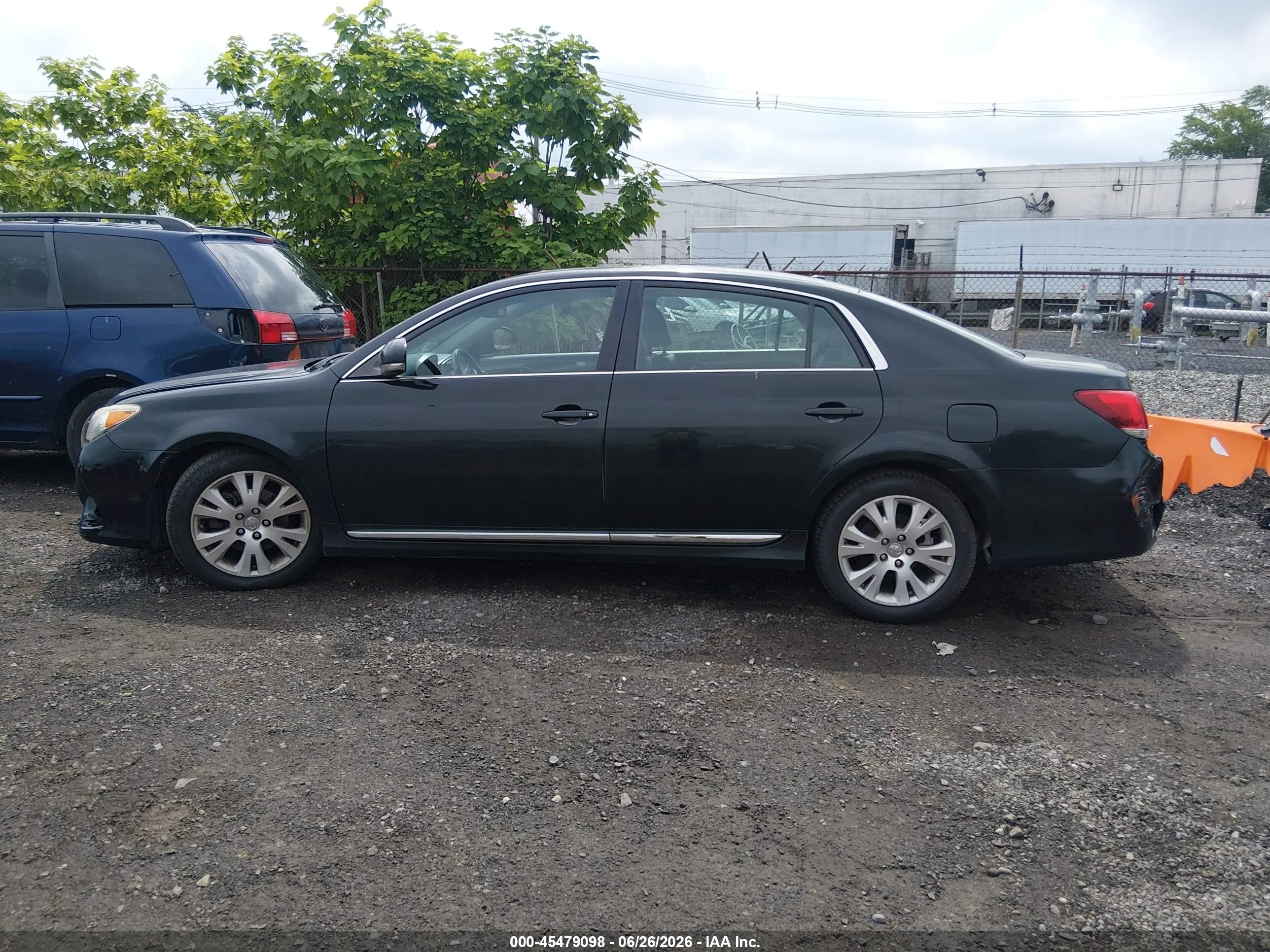 2012 Toyota Avalon   Black vin: 4T1BK3DB4CU450632