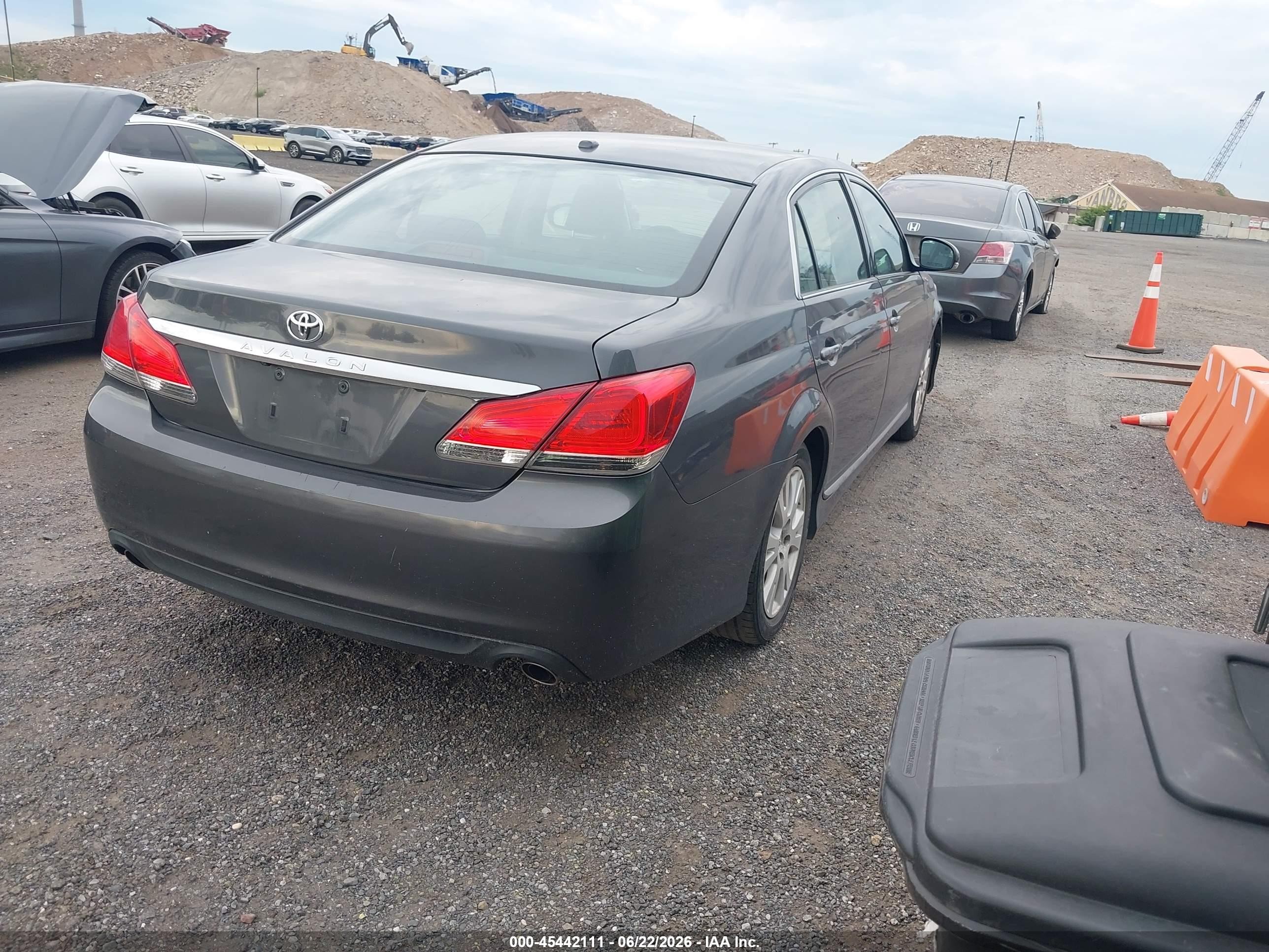 2012 Toyota Avalon   Gray vin: 4T1BK3DB4CU453319