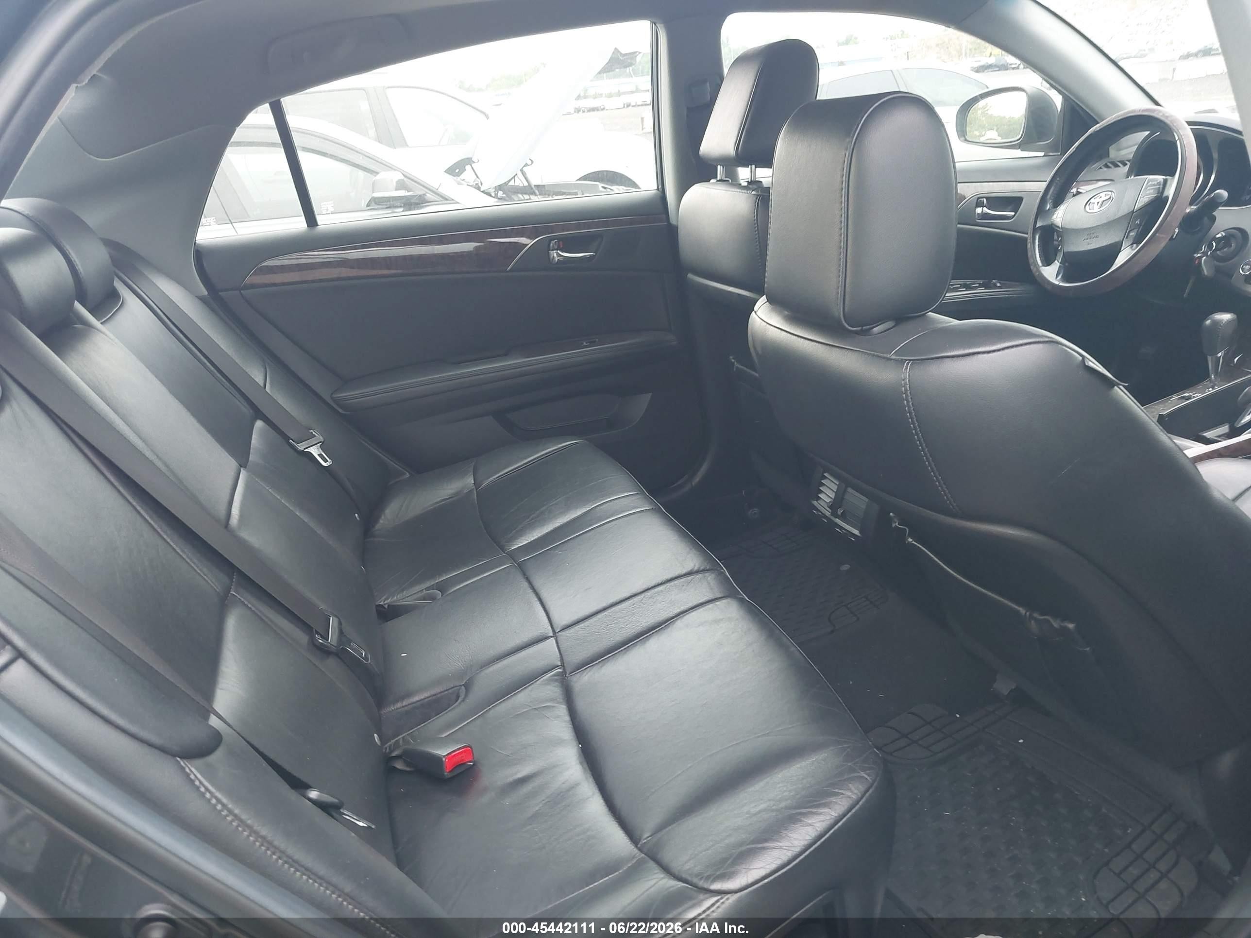 2012 Toyota Avalon   Gray vin: 4T1BK3DB4CU453319