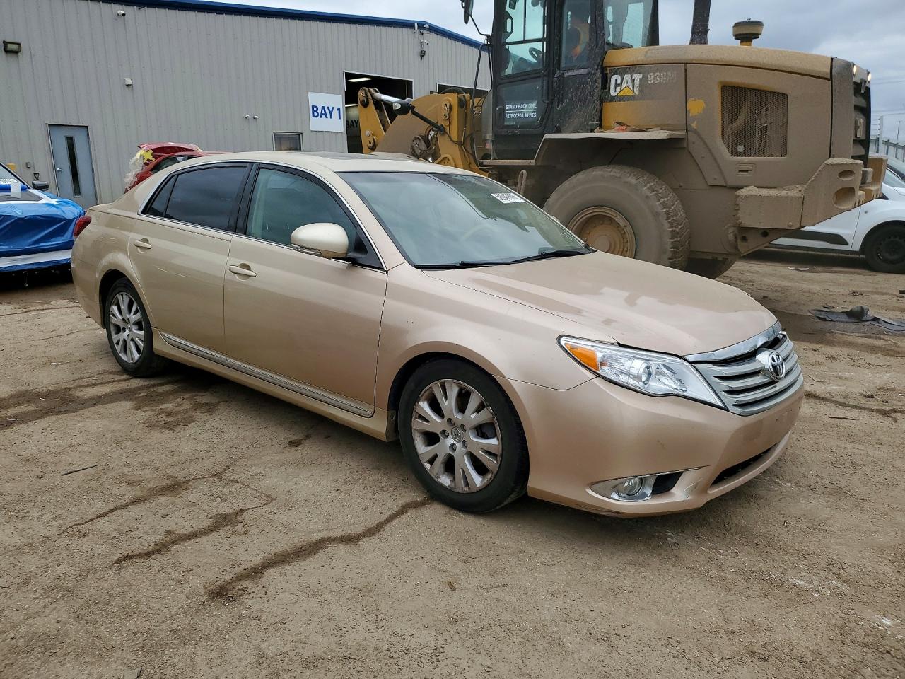 2012 Toyota Avalon Base Tan vin: 4T1BK3DB4CU454079