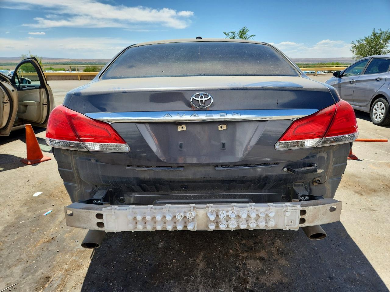 2012 Toyota Avalon Limited Gray vin: 4T1BK3DB4CU463395