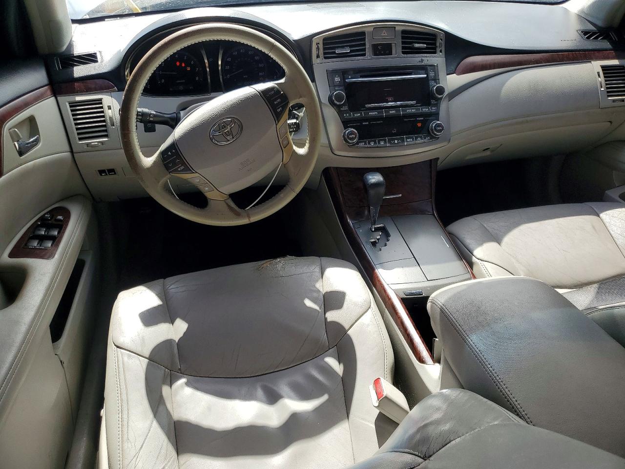 2012 Toyota Avalon Base Silver vin: 4T1BK3DB4CU467544
