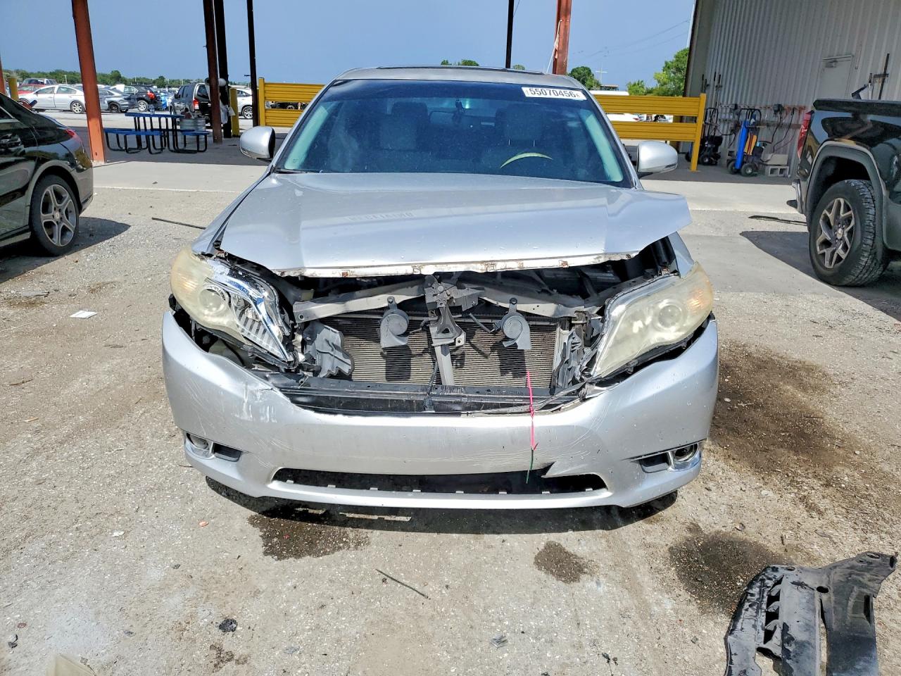 2012 Toyota Avalon Base Silver vin: 4T1BK3DB4CU467544