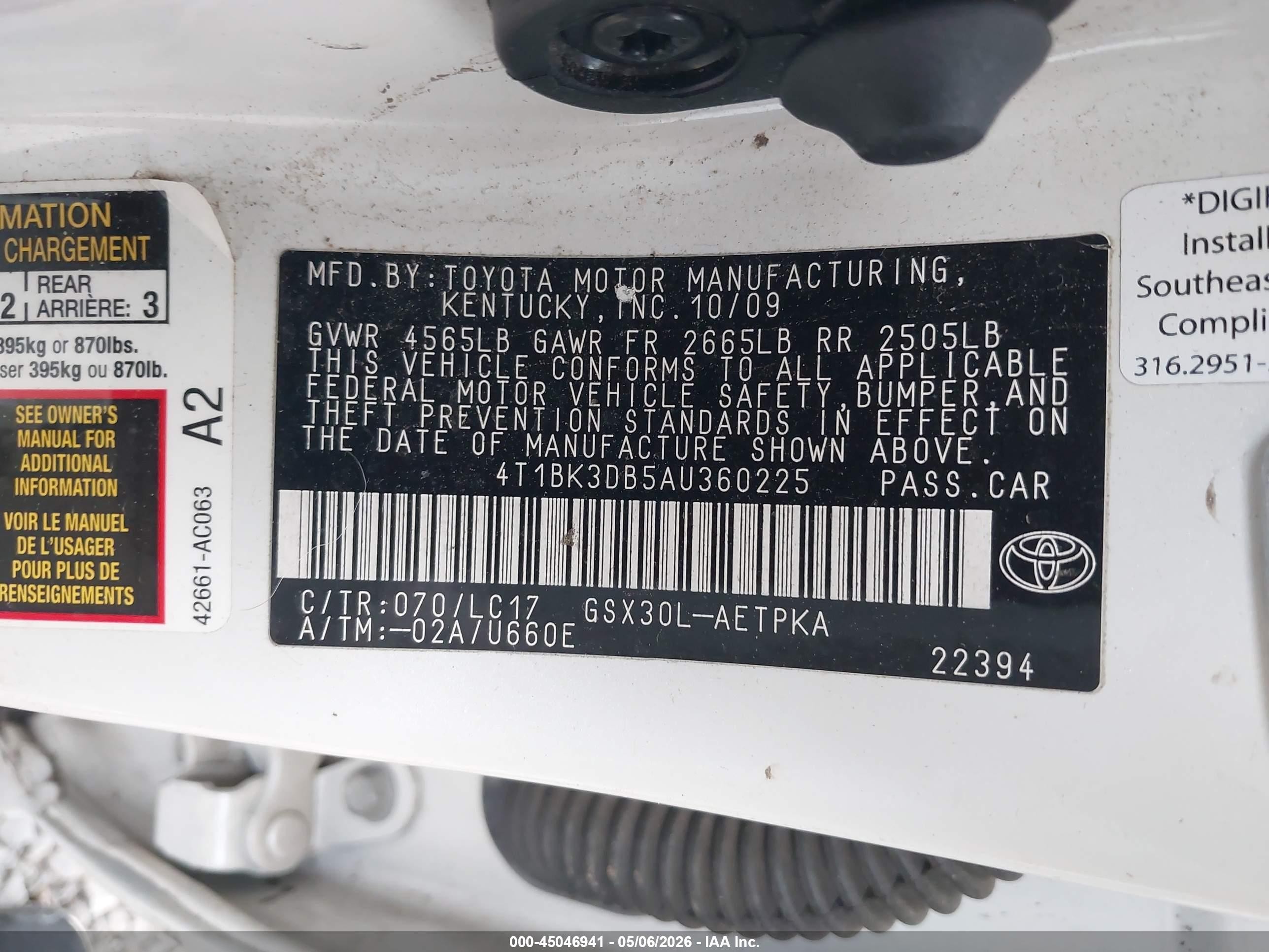 2010 Toyota Avalon Limited White vin: 4T1BK3DB5AU360225