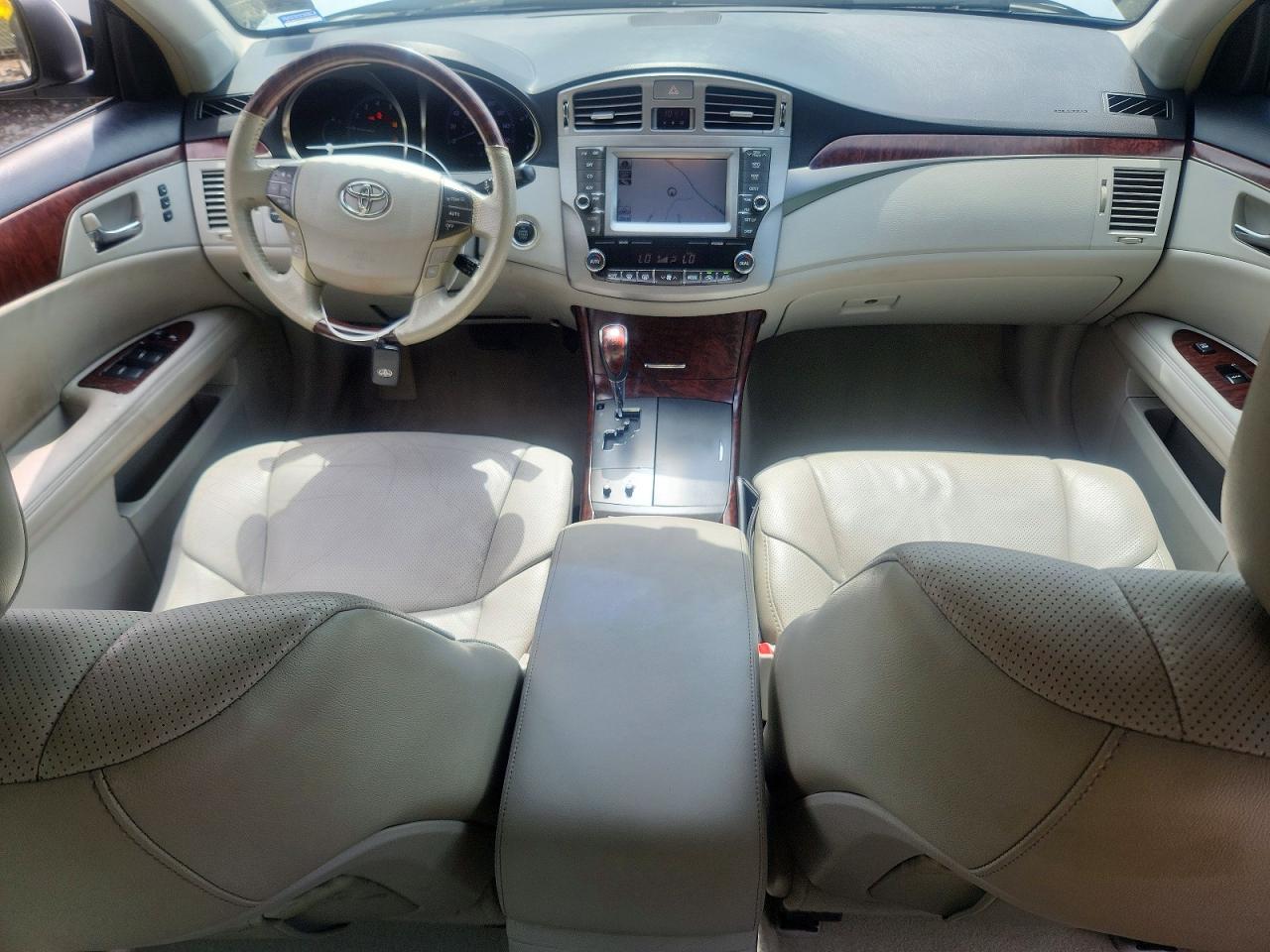 2011 Toyota Avalon Limited Серебряный vin: 4T1BK3DB5BU377432