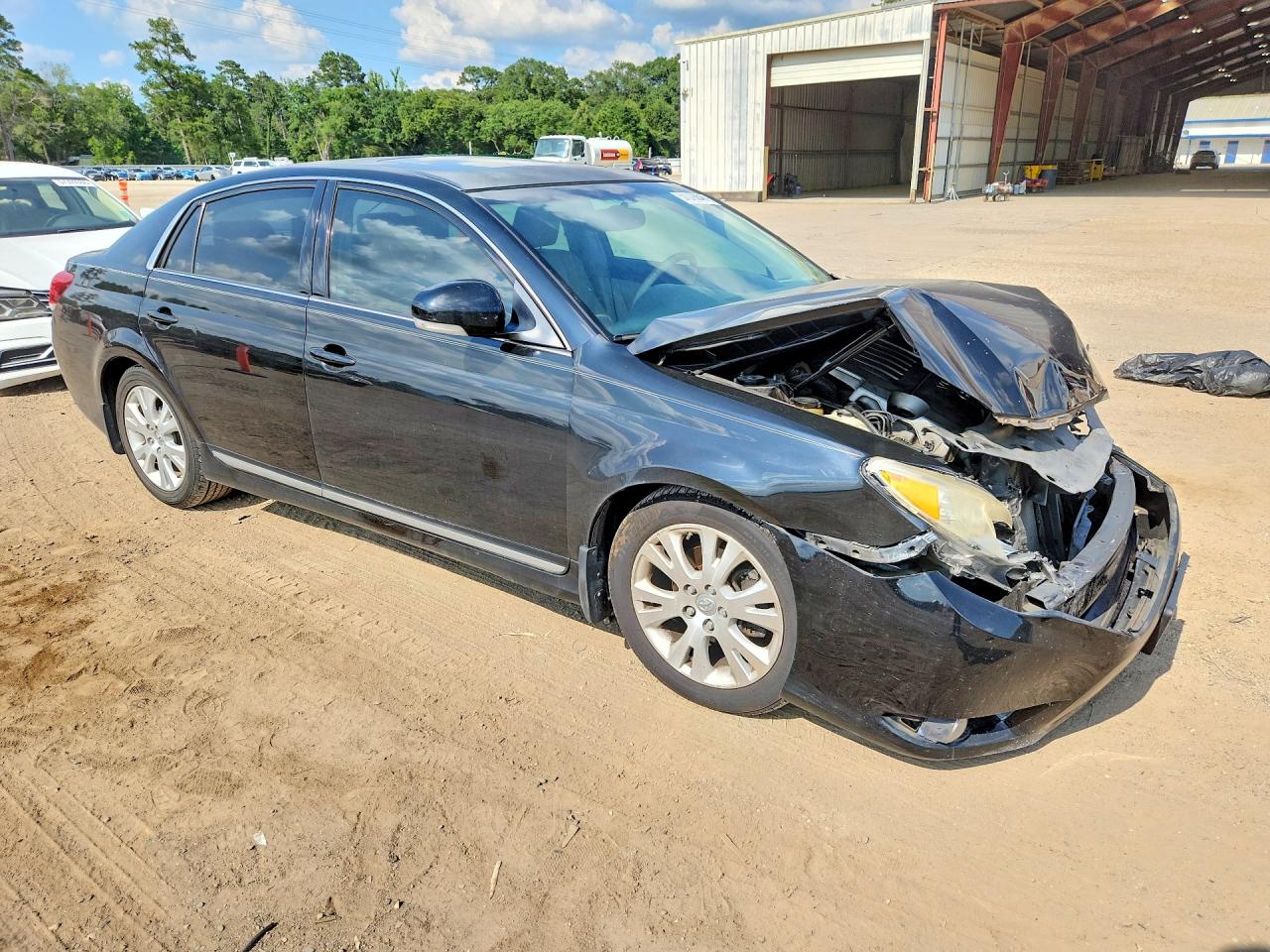 2011 Toyota Avalon Base Black vin: 4T1BK3DB5BU400479