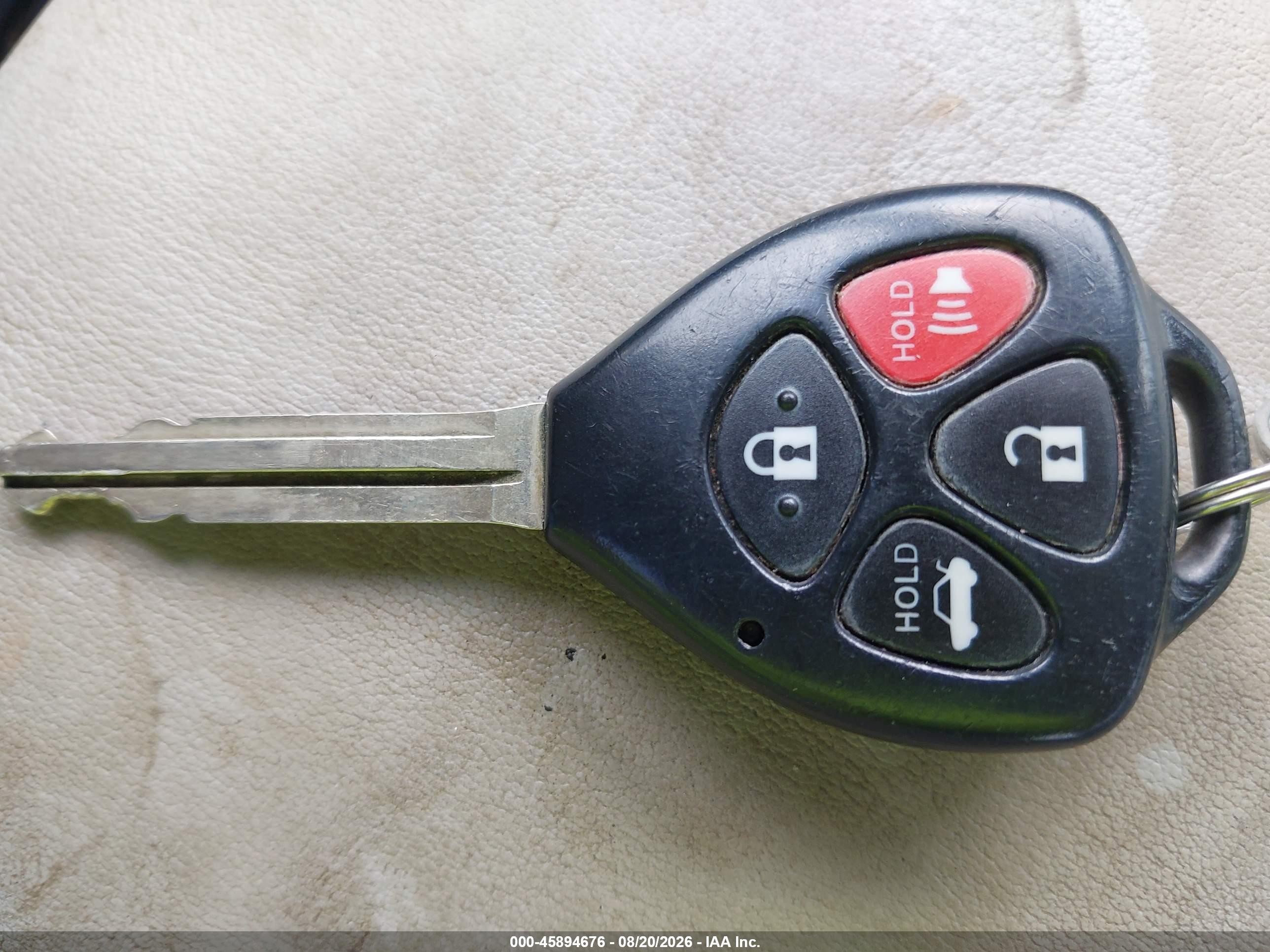 2011 Toyota Avalon   Красный vin: 4T1BK3DB5BU410798
