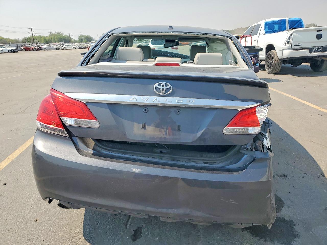 2011 Toyota Avalon Base Gray vin: 4T1BK3DB5BU422613