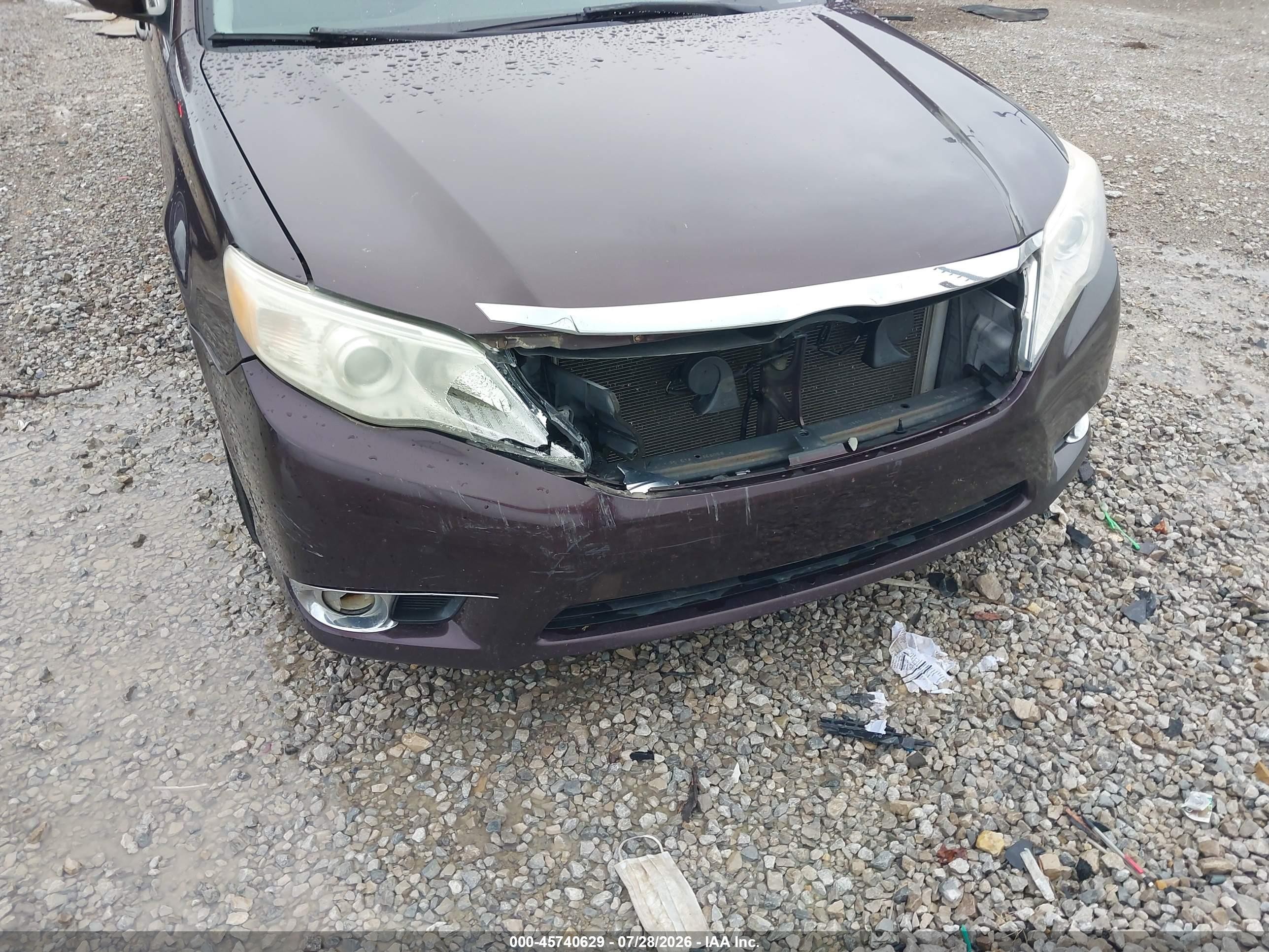 2011 Toyota Avalon   Maroon vin: 4T1BK3DB5BU430565