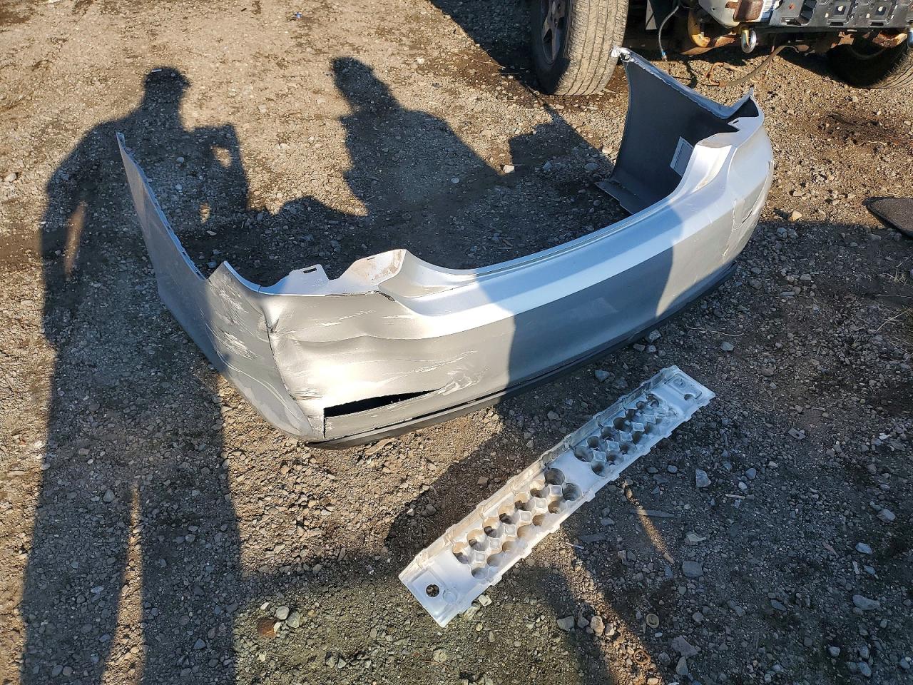 2011 Toyota Avalon Base Silver vin: 4T1BK3DB5BU430940