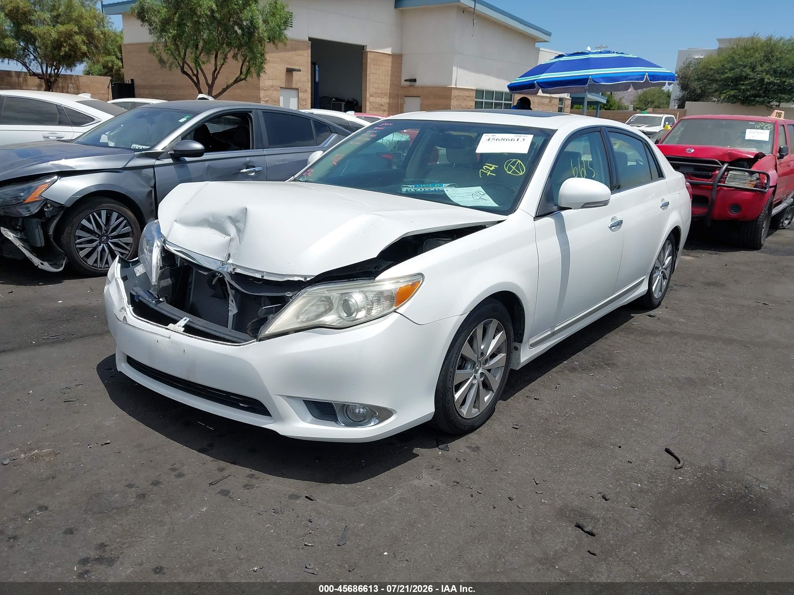 2011 Toyota Avalon Limited White vin: 4T1BK3DB5BU433398