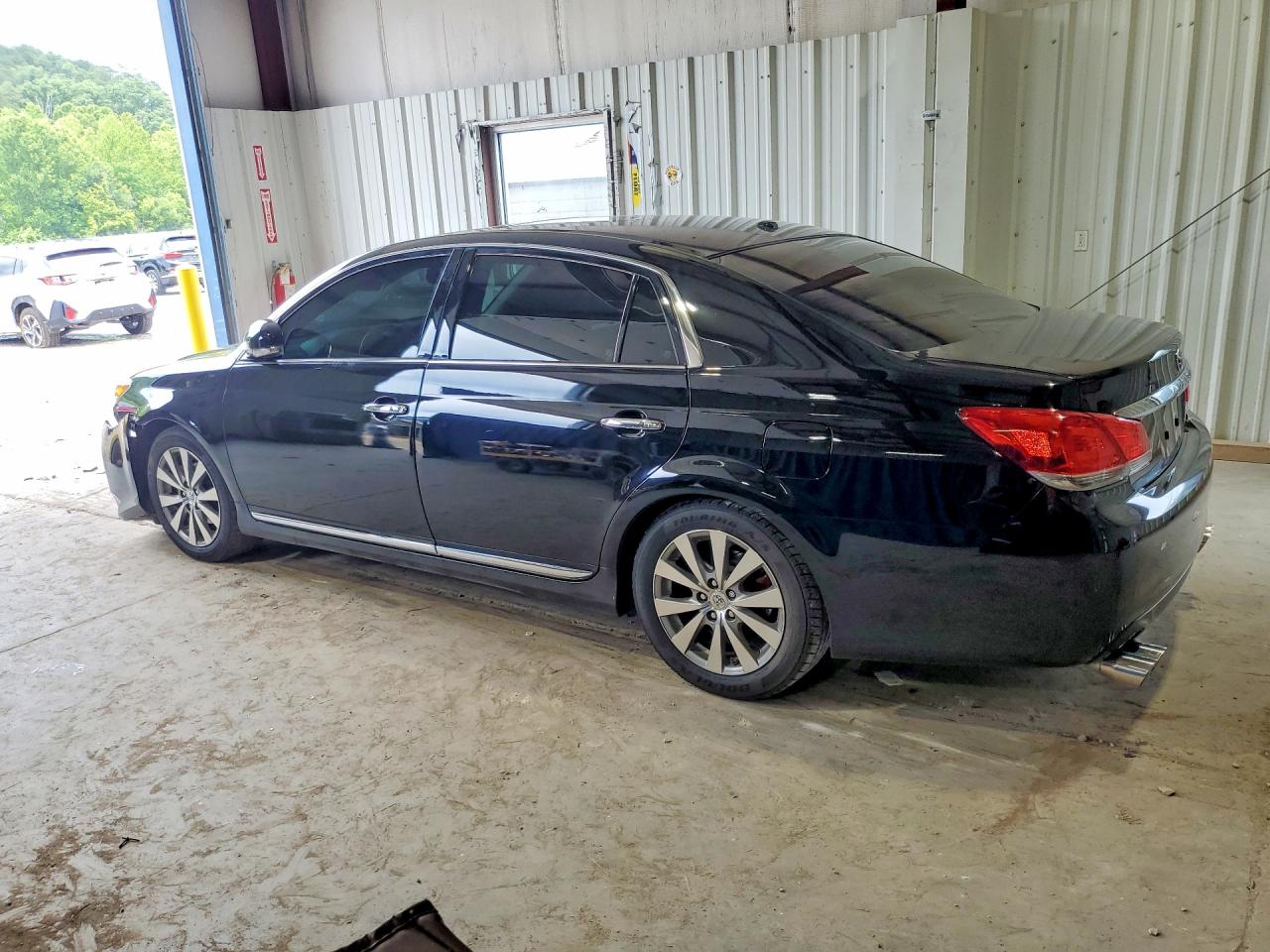 2011 Toyota Avalon Limited Черный vin: 4T1BK3DB5BU437712