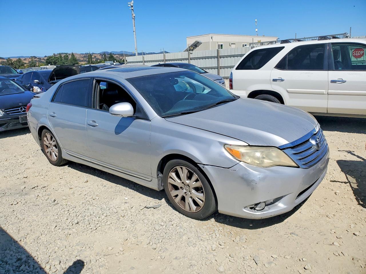 2012 Toyota Avalon Base Silver vin: 4T1BK3DB5CU444774