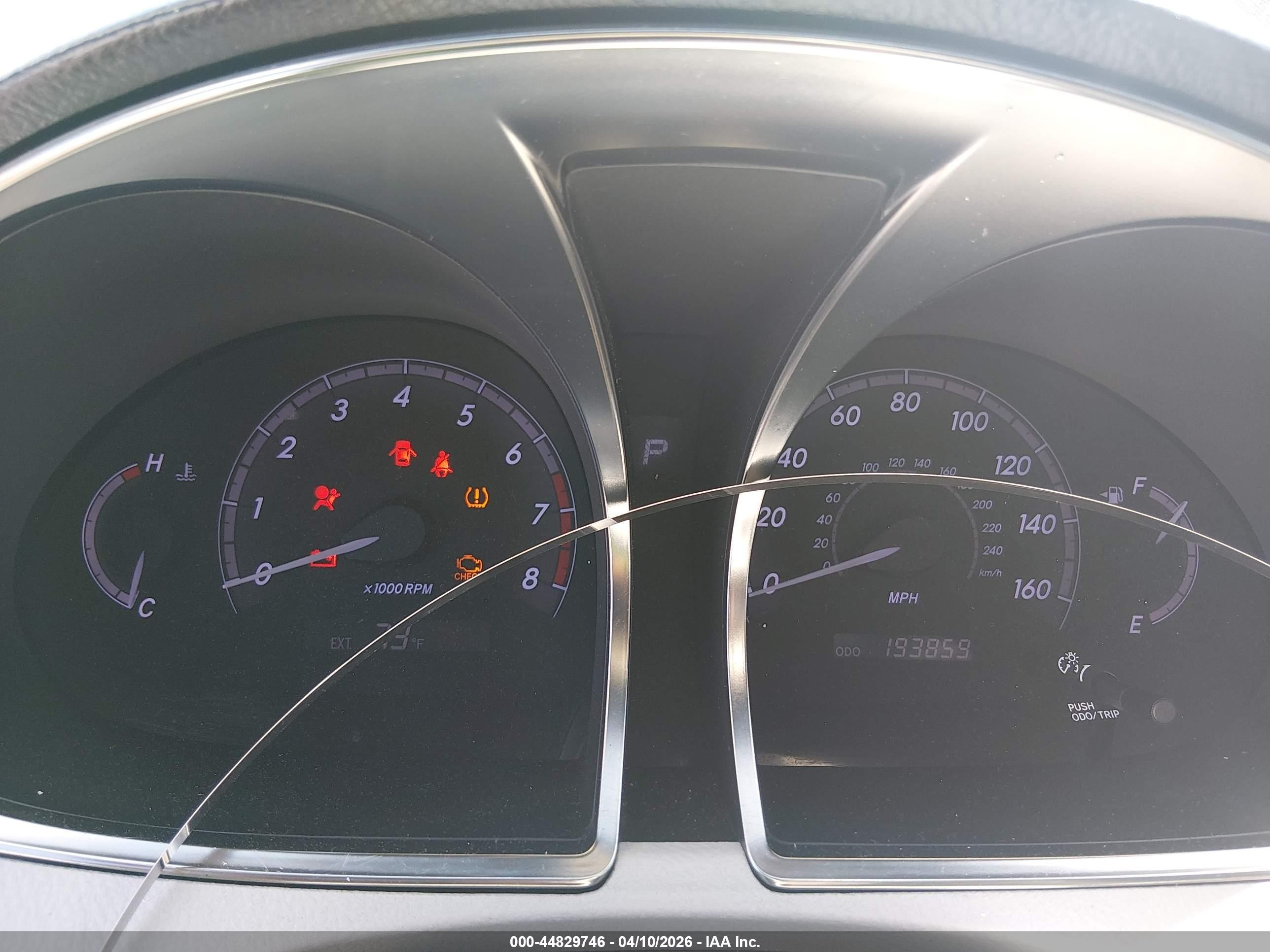 2012 Toyota Avalon   Серебряный vin: 4T1BK3DB5CU451000