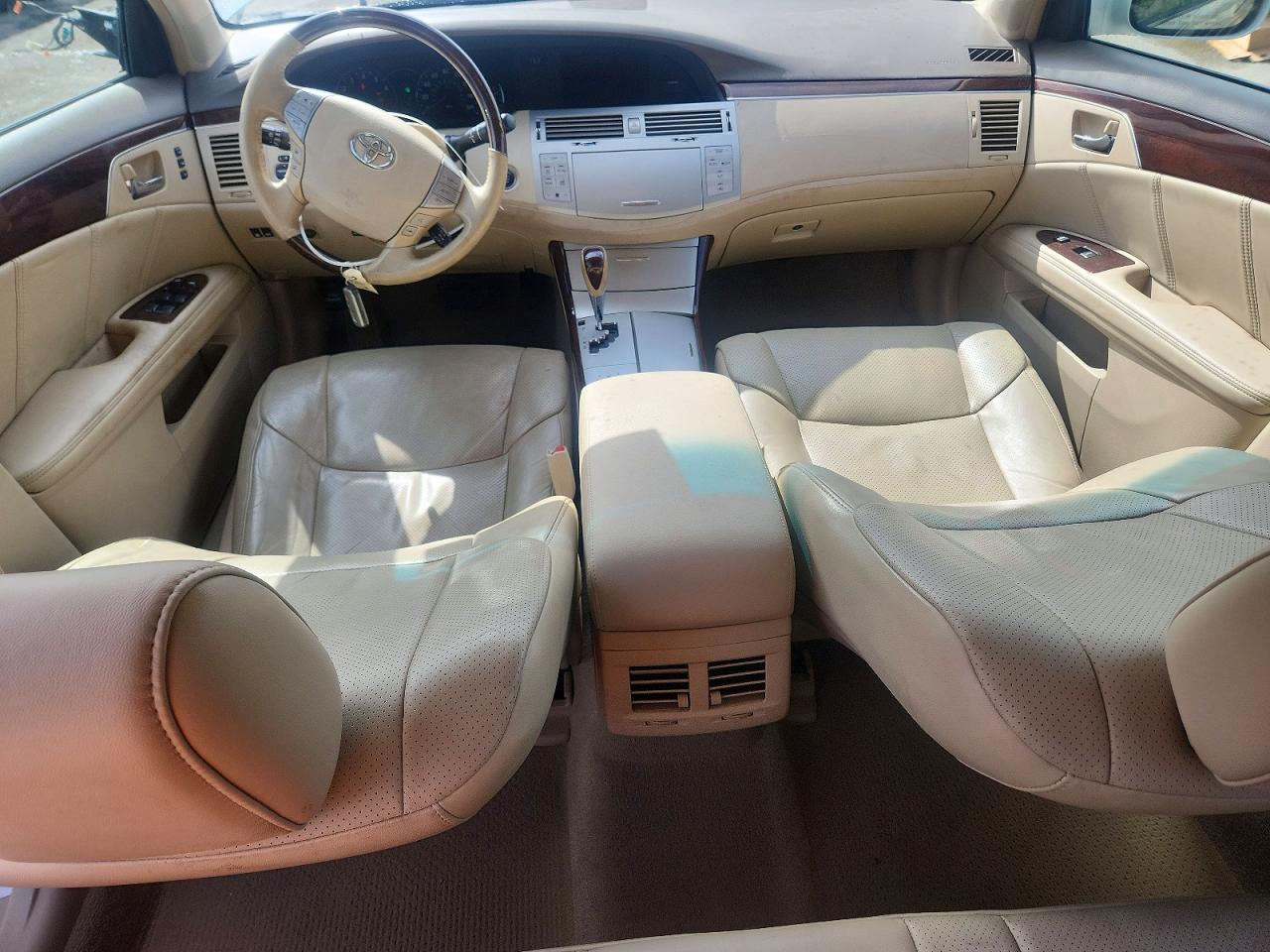 2010 Toyota Avalon Limited Белый vin: 4T1BK3DB6AU352490