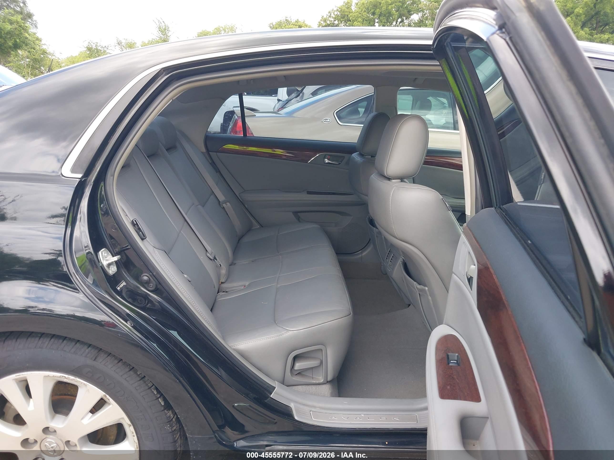 2010 Toyota Avalon Xls Black vin: 4T1BK3DB6AU369337