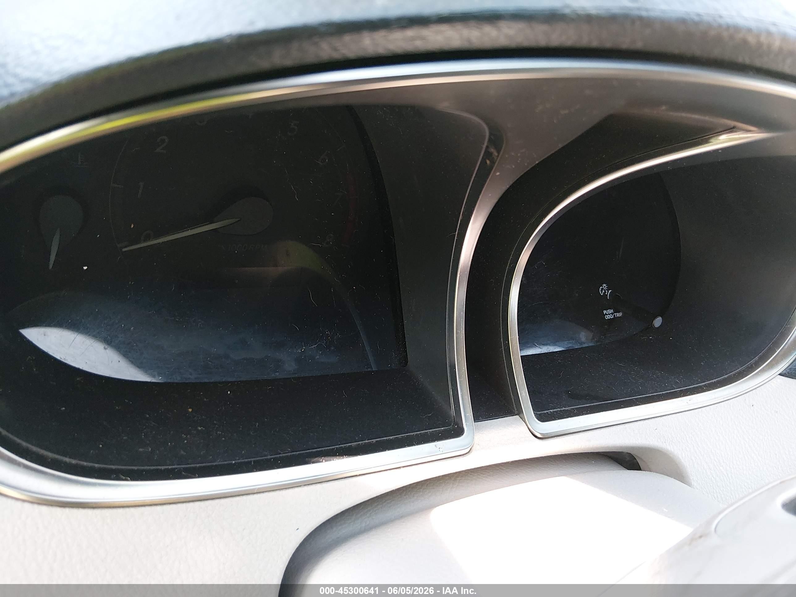 2011 Toyota Avalon Limited Серебряный vin: 4T1BK3DB6BU379450