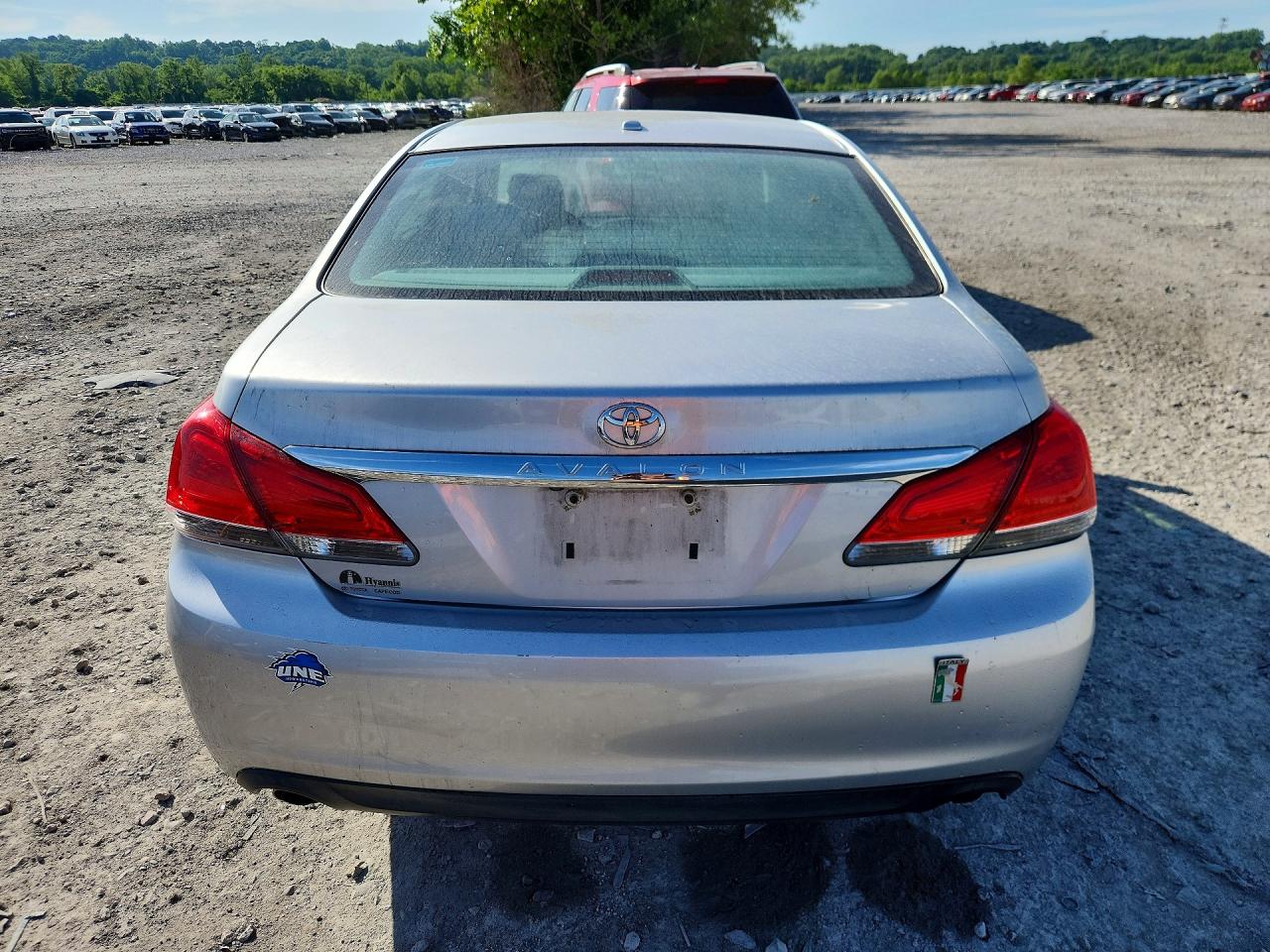 2011 Toyota Avalon Limited Silver vin: 4T1BK3DB6BU379576