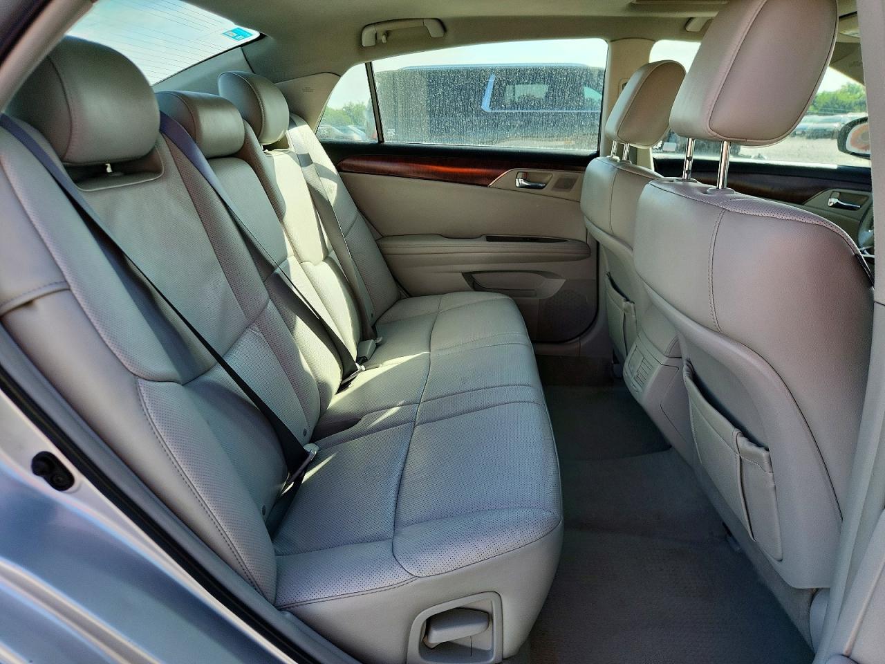 2011 Toyota Avalon Limited Silver vin: 4T1BK3DB6BU379576