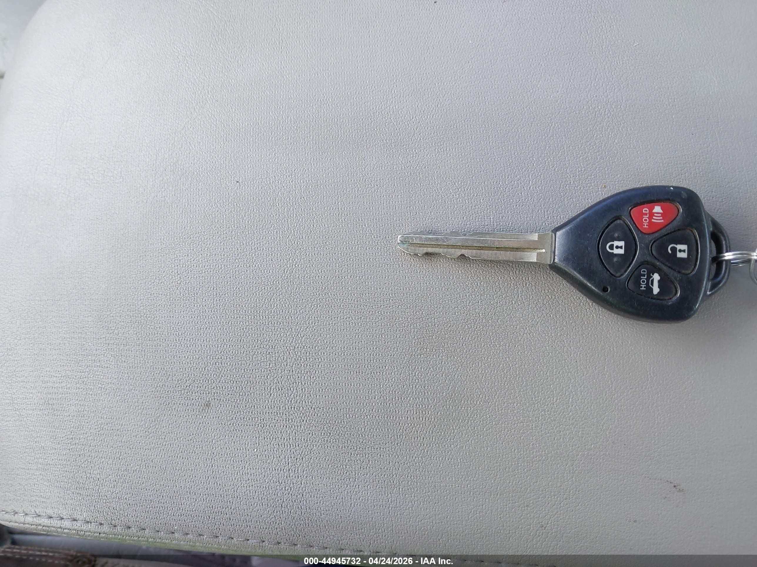 2011 Toyota Avalon   Черный vin: 4T1BK3DB6BU381375