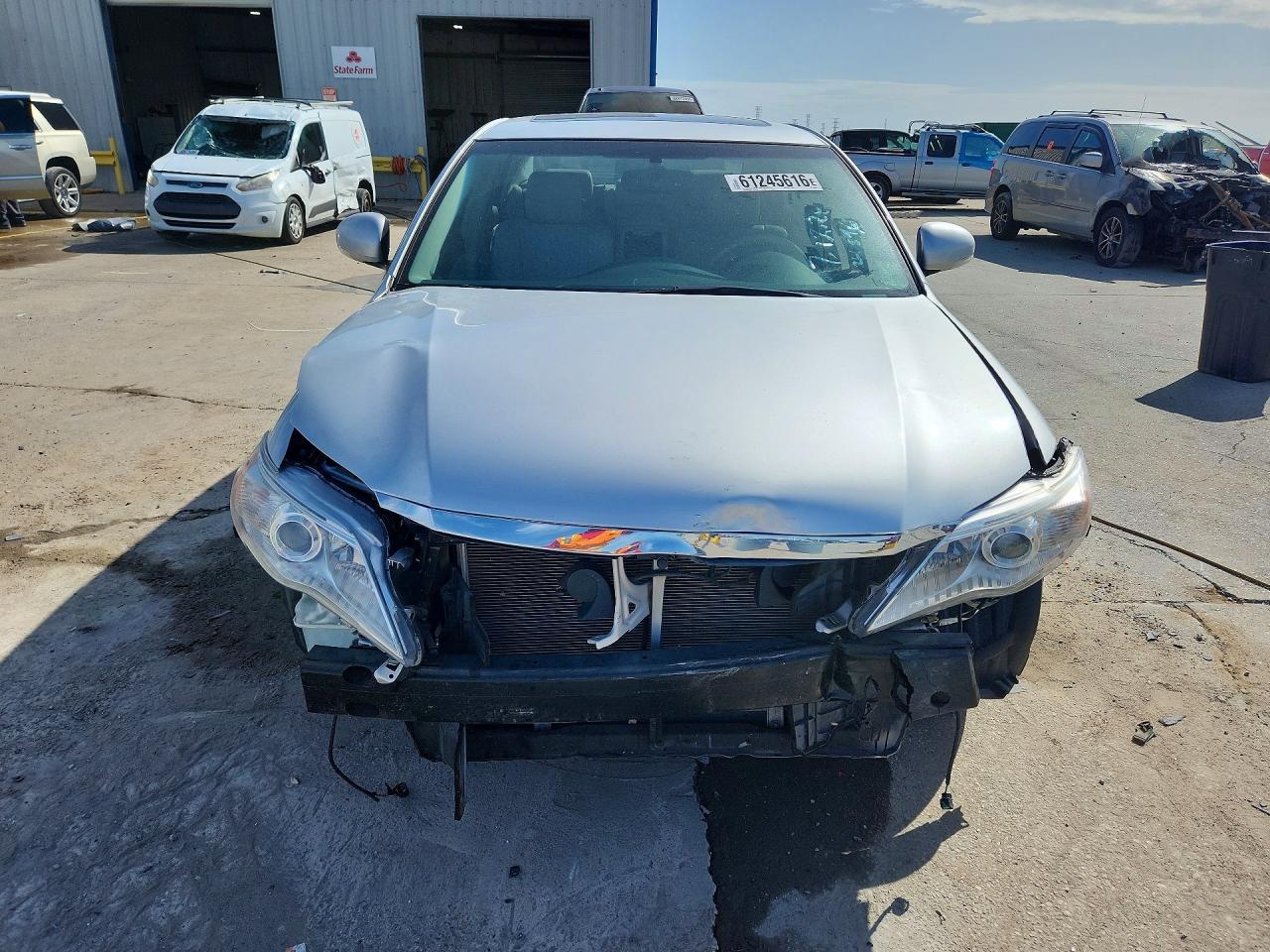 2011 Toyota Avalon Base Silver vin: 4T1BK3DB6BU426699