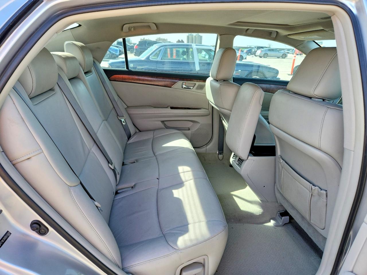 2011 Toyota Avalon Base Silver vin: 4T1BK3DB6BU426699