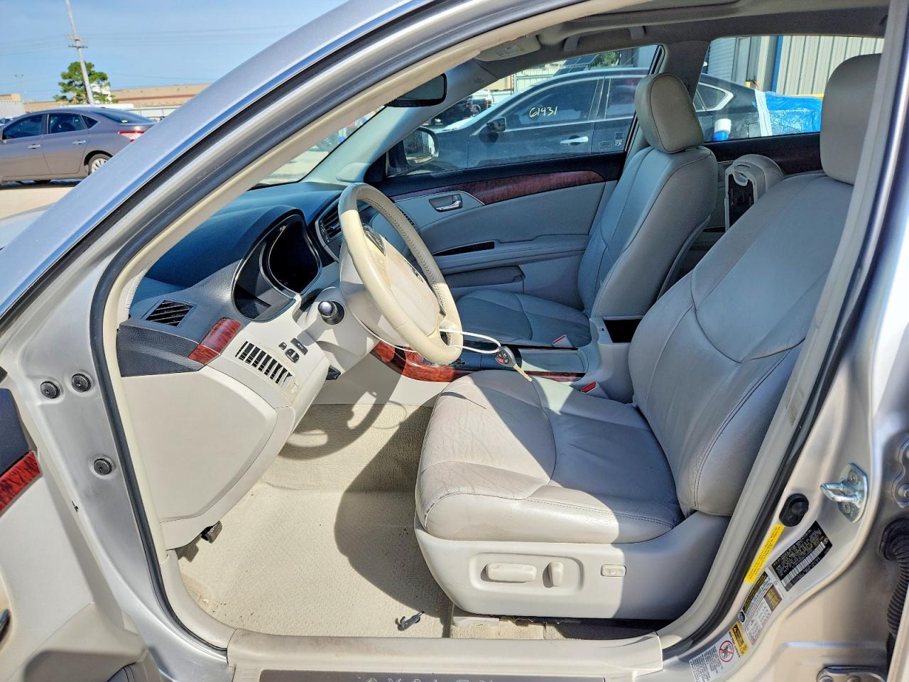 2011 Toyota Avalon Base Silver vin: 4T1BK3DB6BU426699