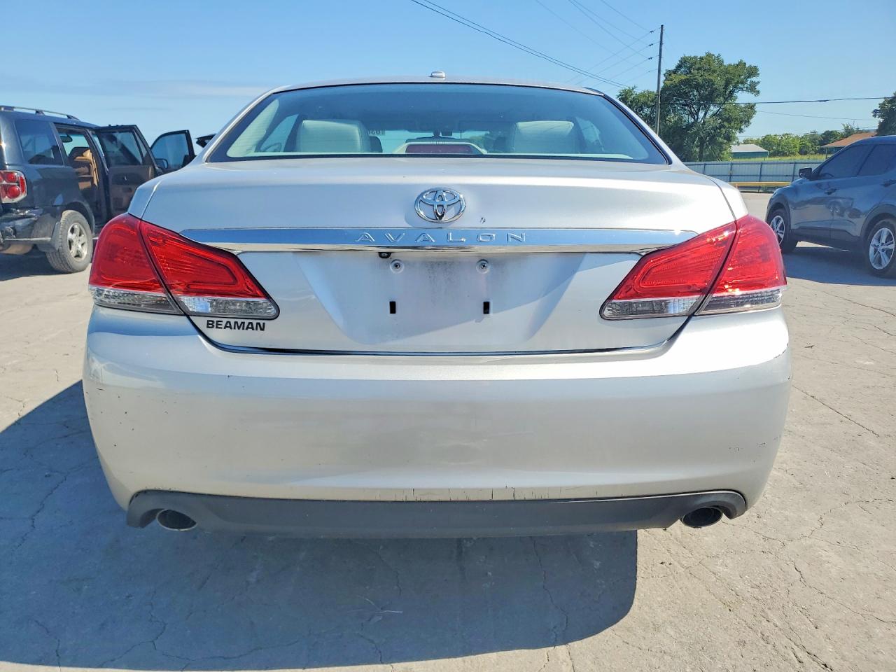 2011 Toyota Avalon Limited Silver vin: 4T1BK3DB6BU433989