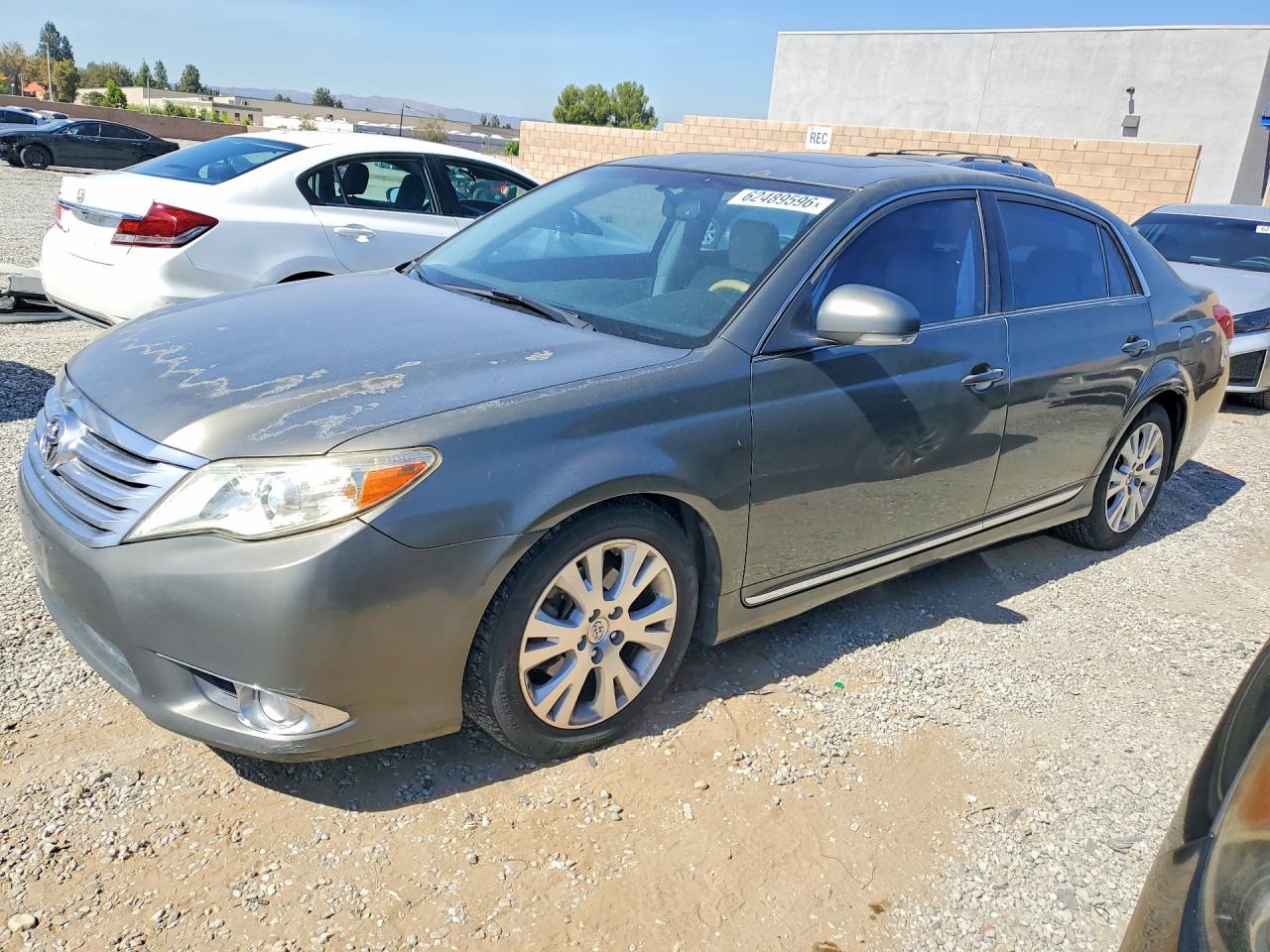 2011 Toyota Avalon Base Green vin: 4T1BK3DB6BU435189