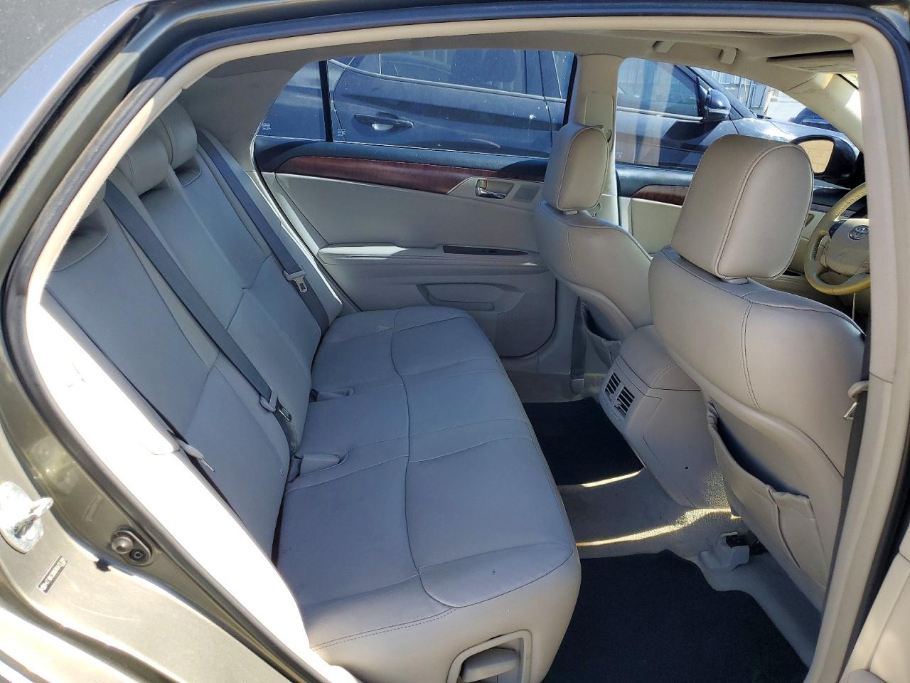 2011 Toyota Avalon Base Green vin: 4T1BK3DB6BU435189