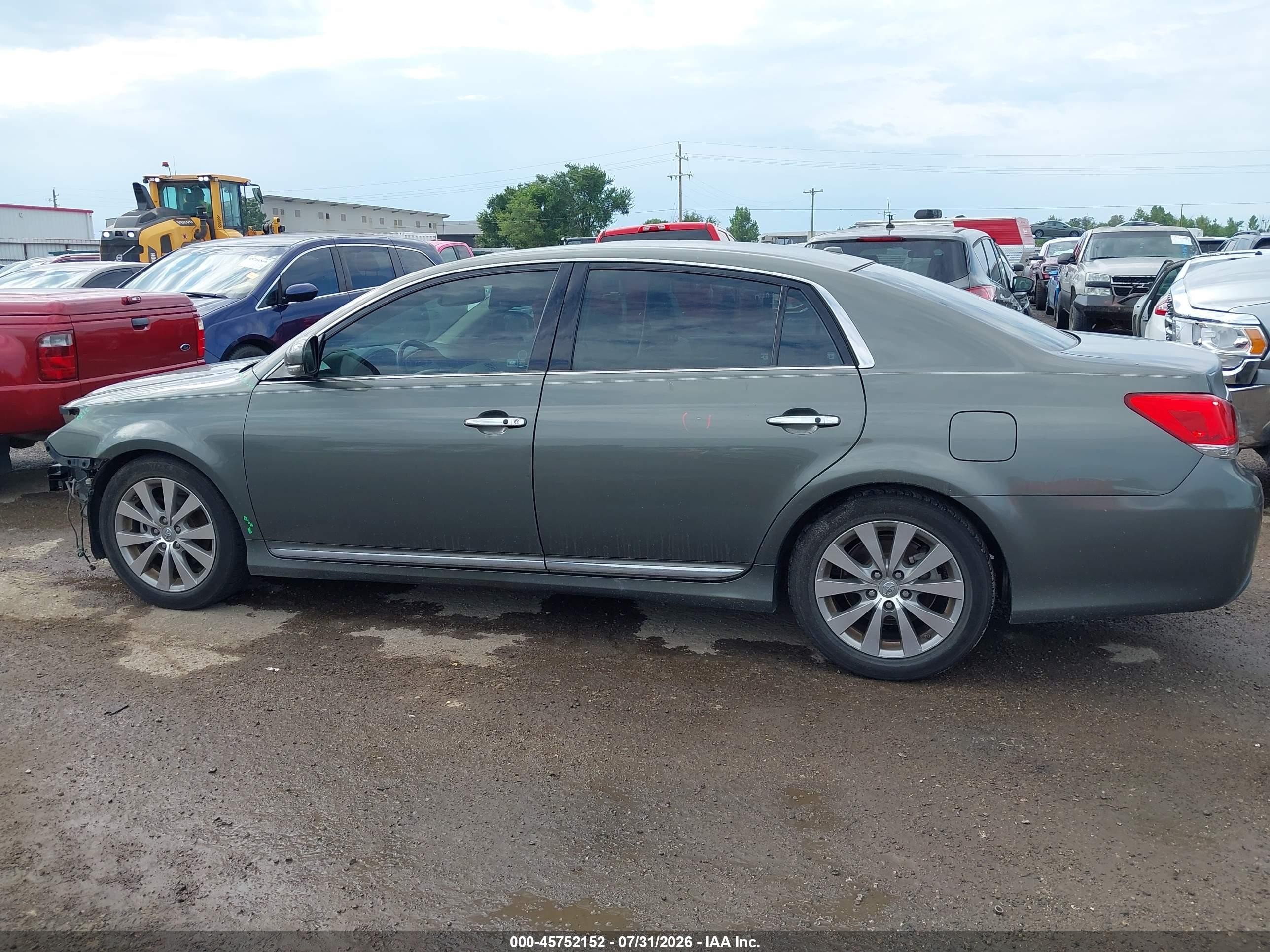 2012 Toyota Avalon Limited Gray vin: 4T1BK3DB6CU447778