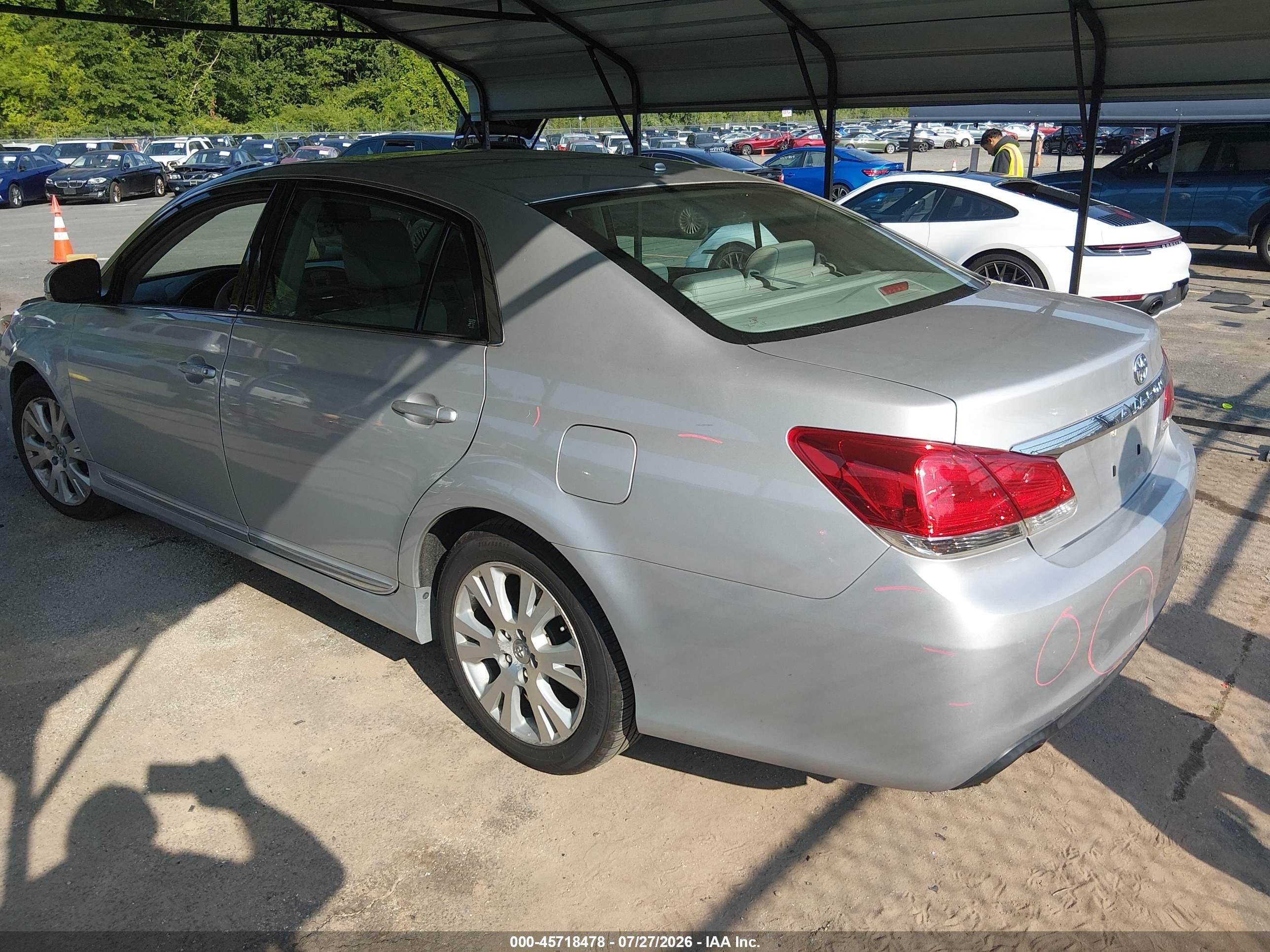 2012 Toyota Avalon   Silver vin: 4T1BK3DB6CU448459