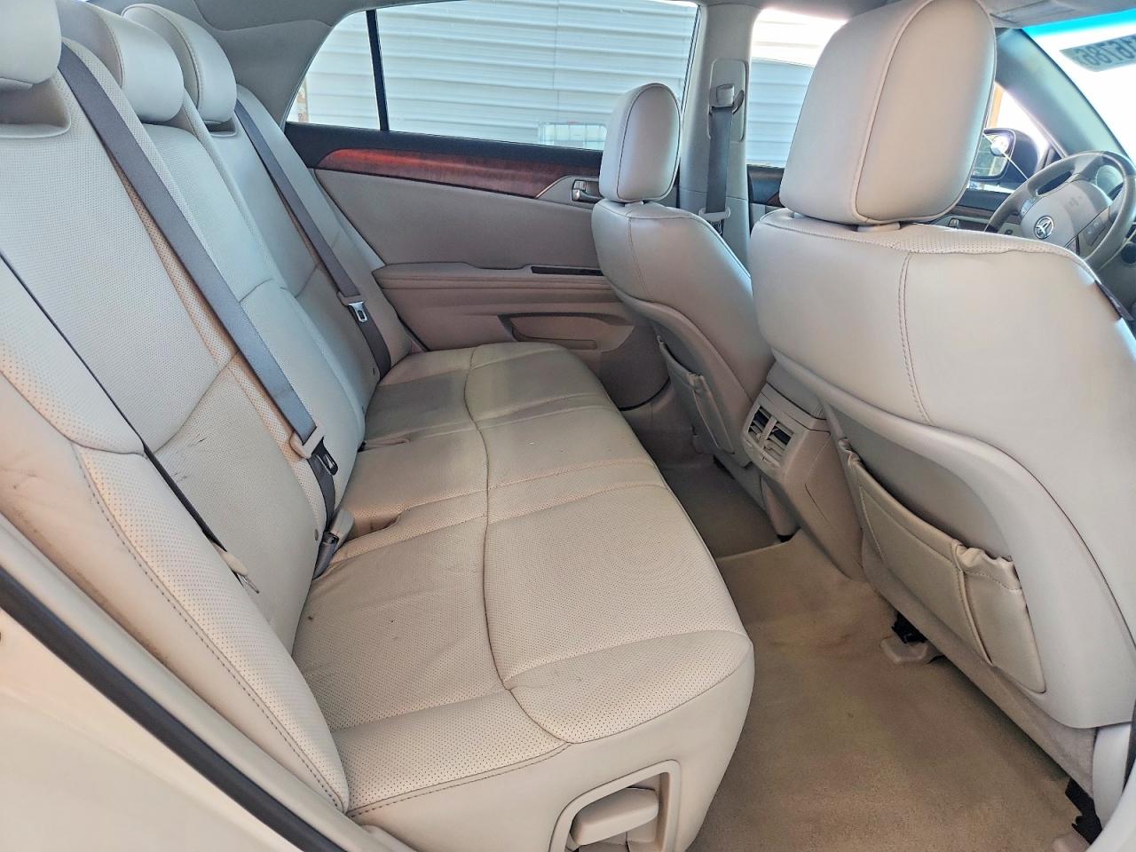 2012 Toyota Avalon Limited White vin: 4T1BK3DB6CU471238