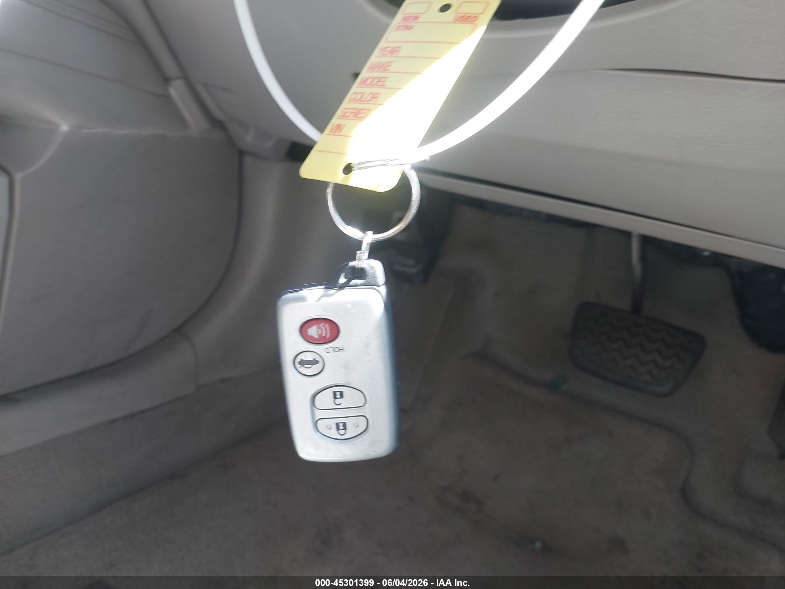 2010 Toyota Avalon Limited Gray vin: 4T1BK3DB7AU352482